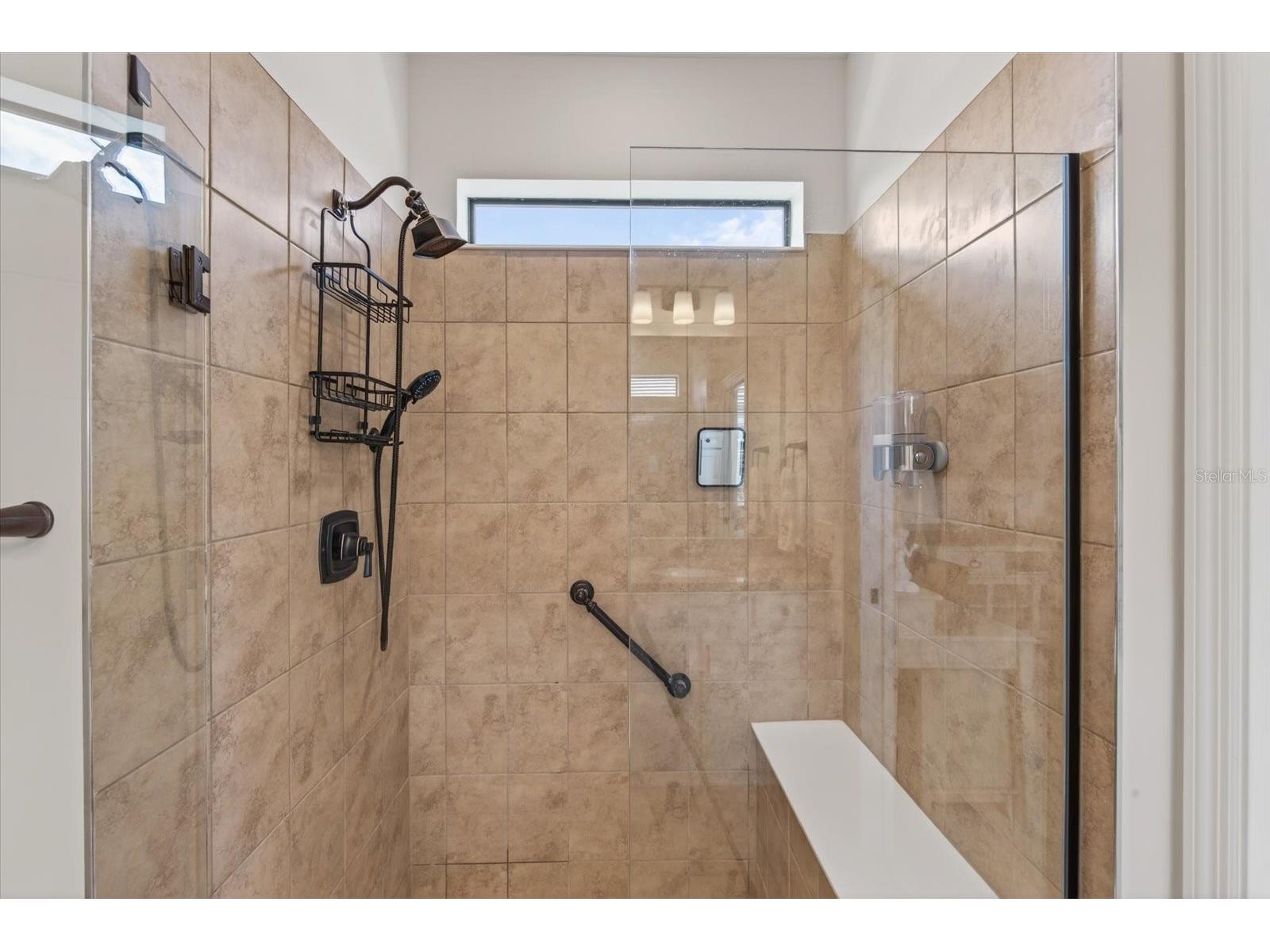 17725 Northwood Pl. Bradenton FL 34202 A4679977 image37