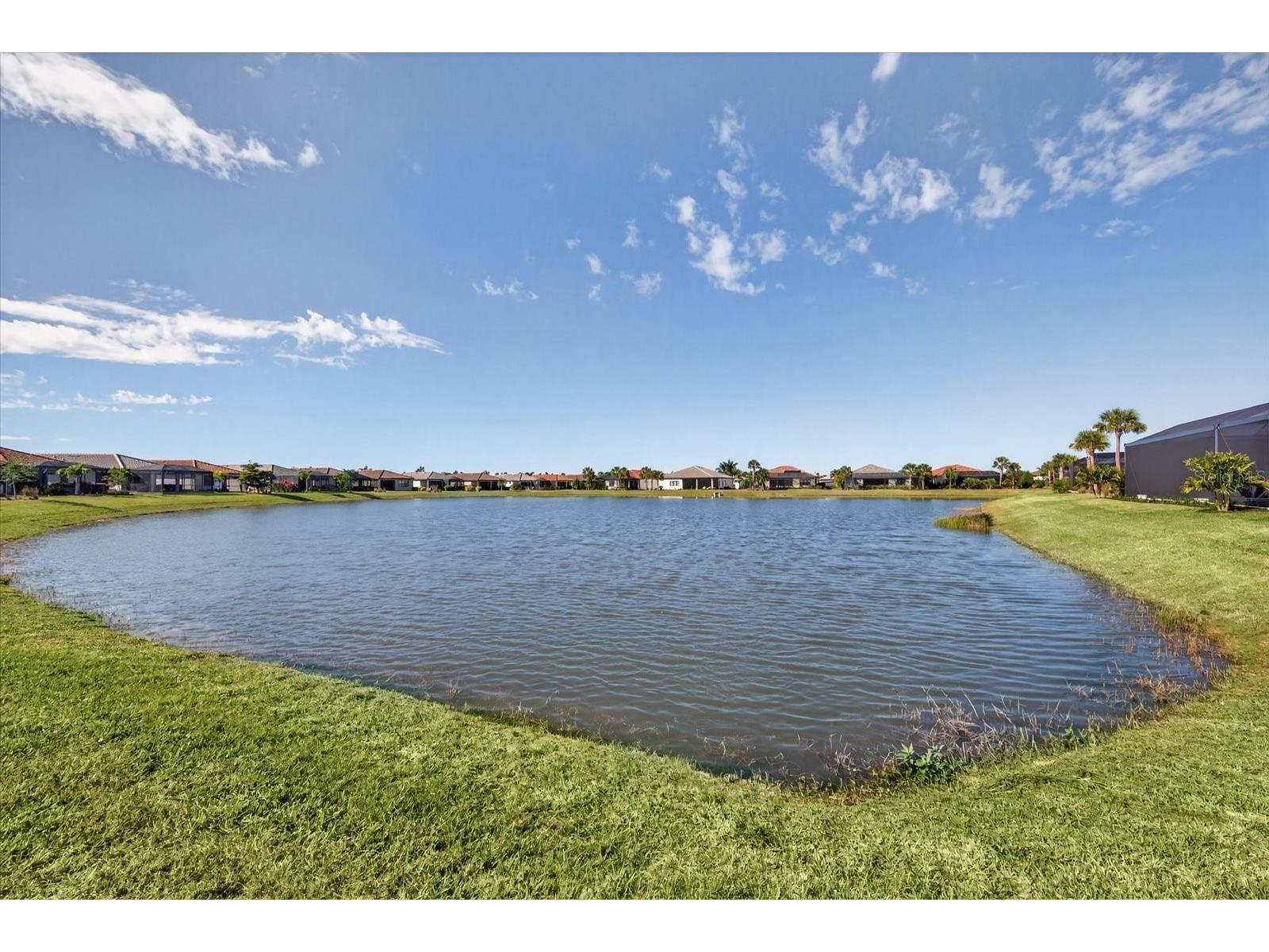 17725 Northwood Pl. Bradenton FL 34202 A4679977 image47
