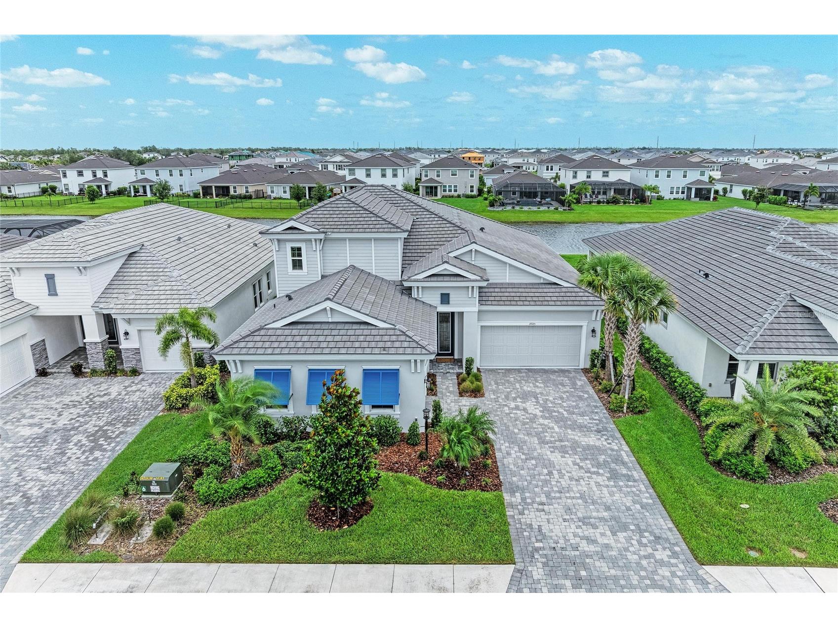17725 Roost Place Lakewood Ranch FL 34211 A4682012 image1