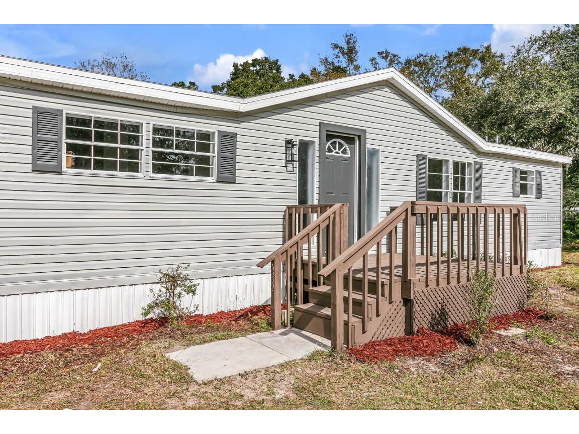 17726 Dorman Road Lithia FL 33547 U8197820 image1