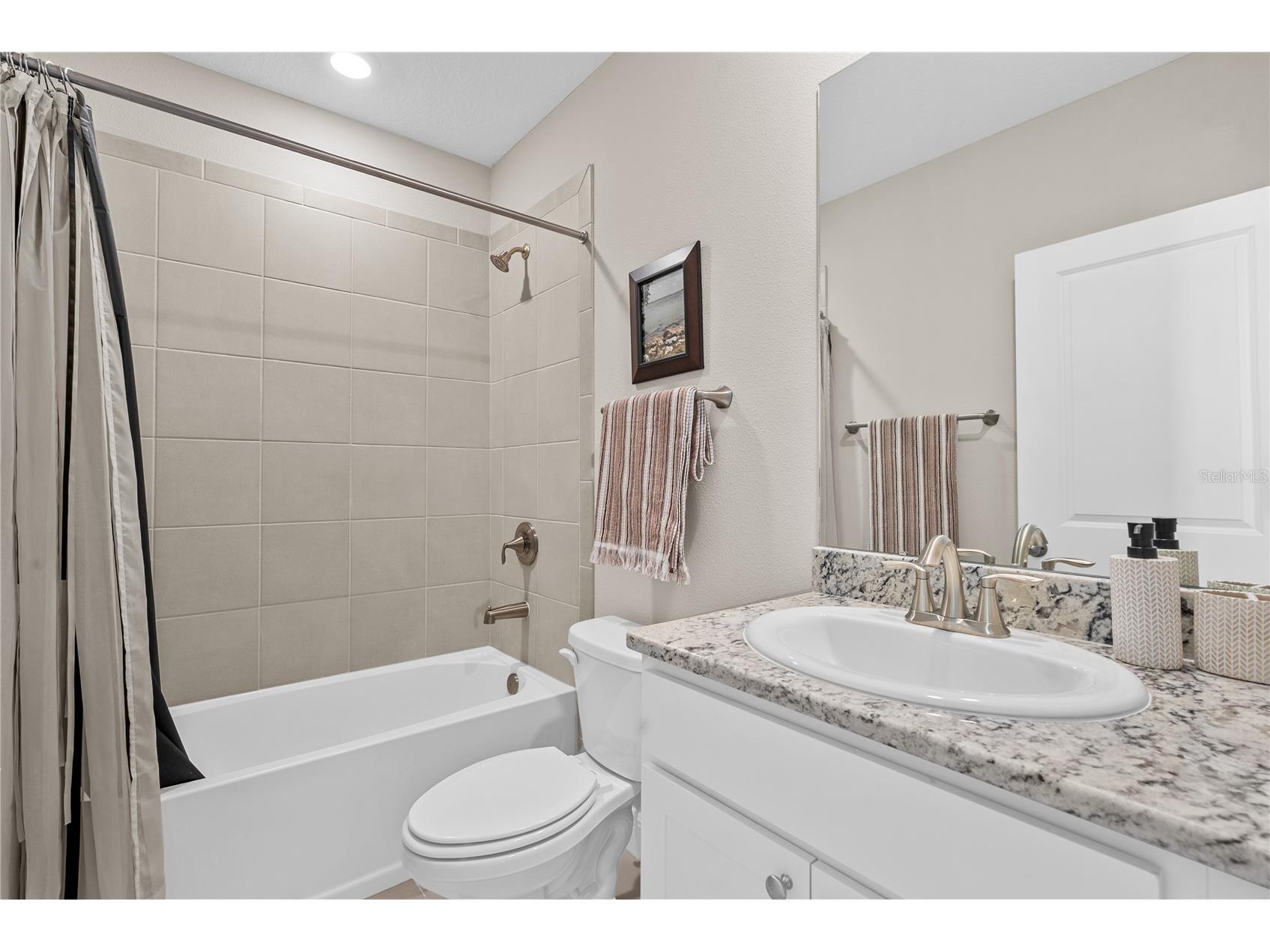 17727 Cantarina Cove Bradenton FL 34211 A4695722 image29