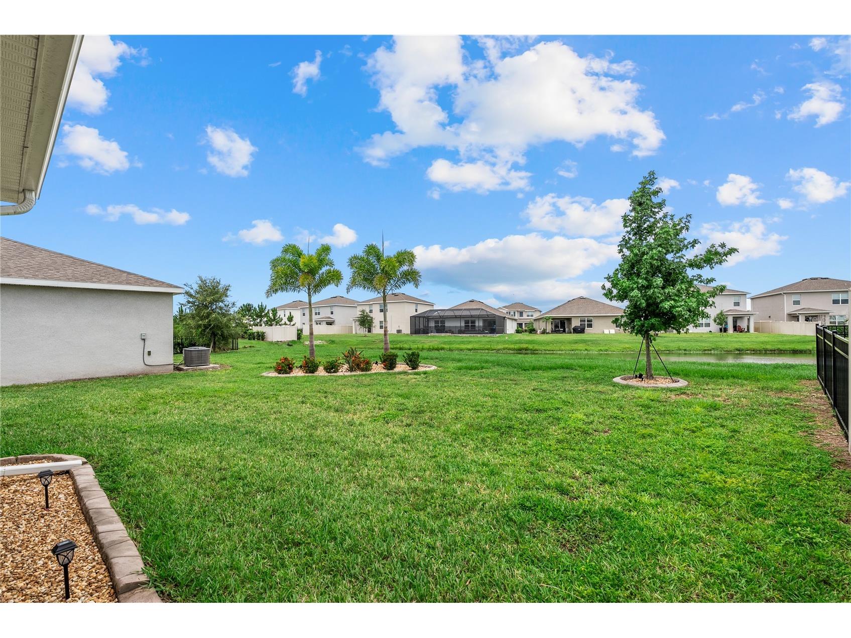 17727 Cantarina Cove Bradenton FL 34211 A4695722 image33
