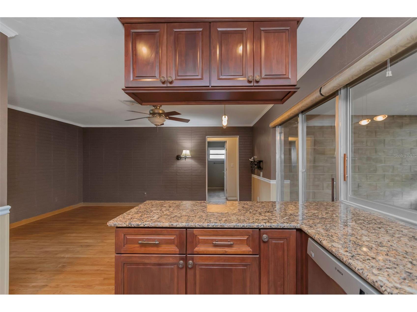 1773 63rd Avenue S Saint Petersburg FL 33712 TB8448778 image17