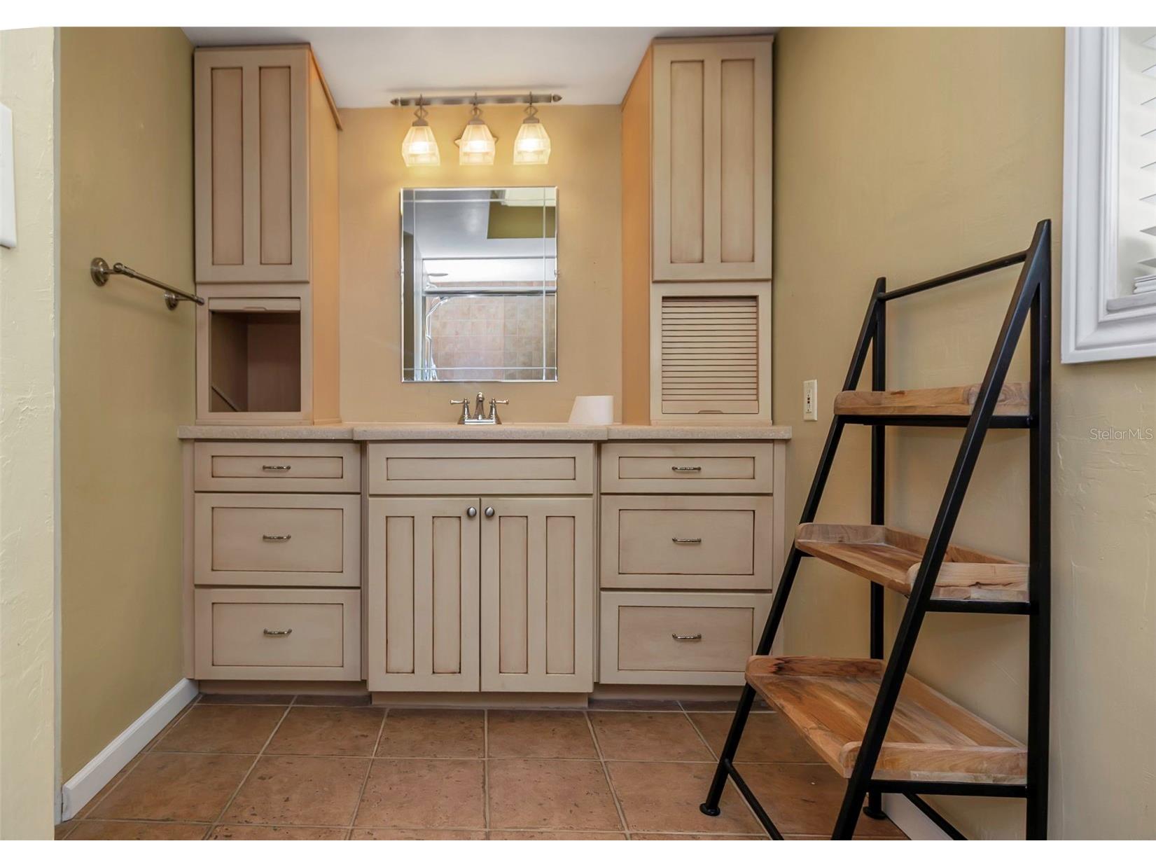 1773 63rd Avenue S Saint Petersburg FL 33712 TB8448778 image25