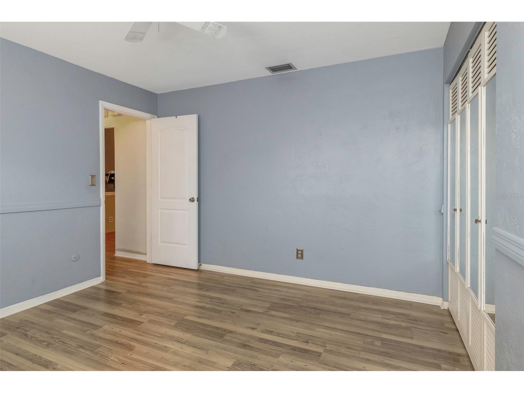 1773 63rd Avenue S Saint Petersburg FL 33712 TB8448778 image32
