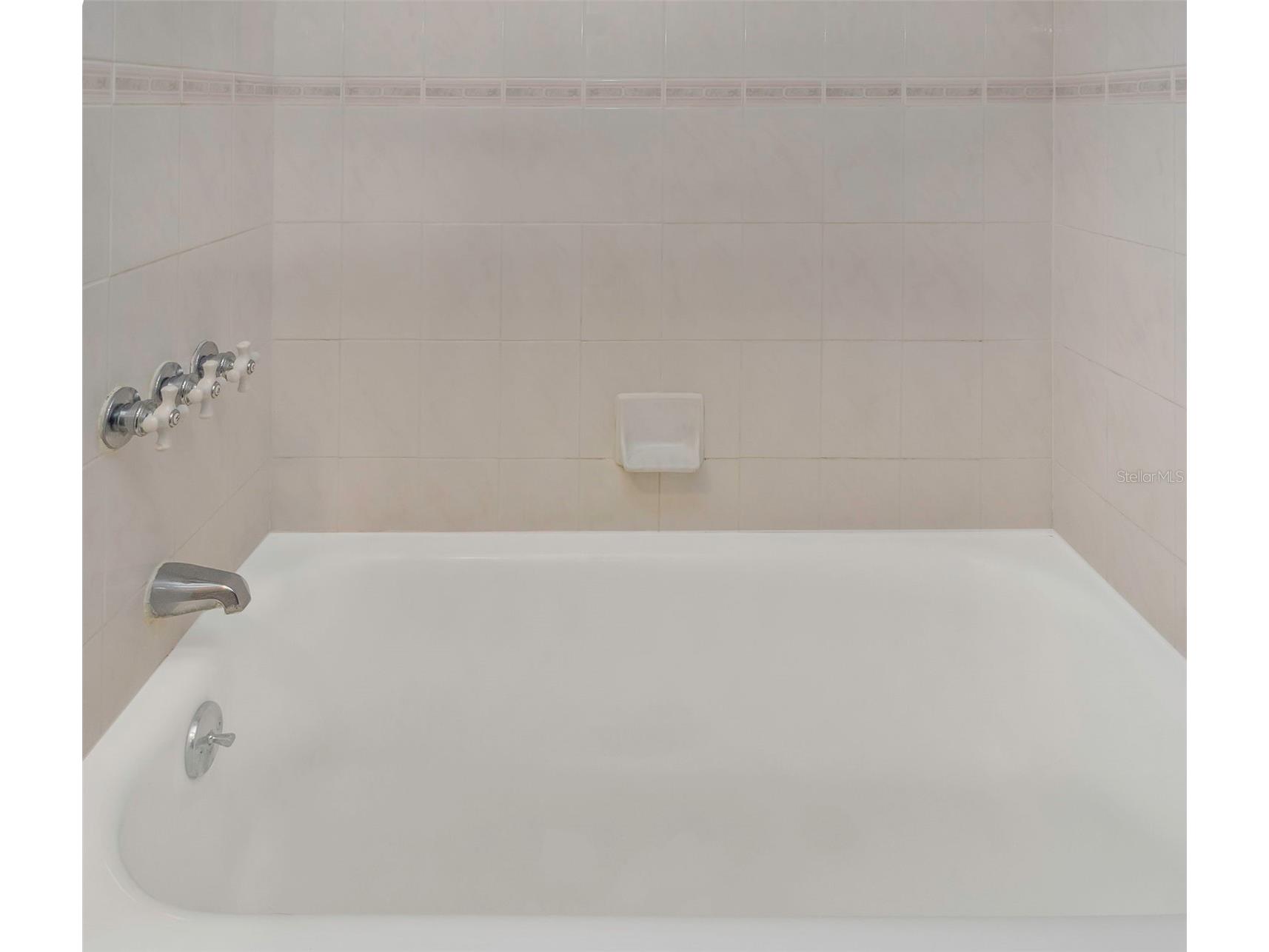 1773 63rd Avenue S Saint Petersburg FL 33712 TB8448778 image34