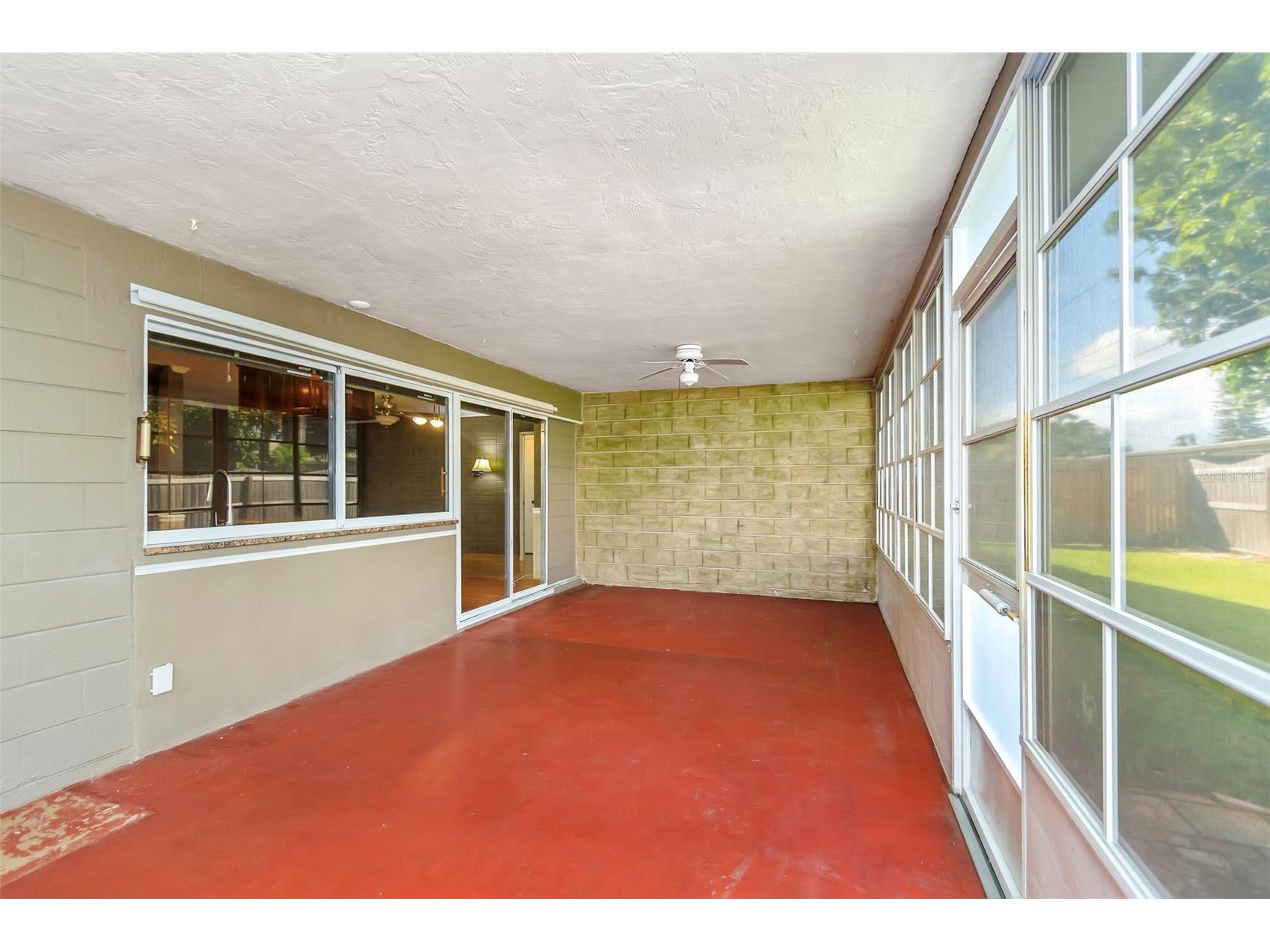 1773 63rd Avenue S Saint Petersburg FL 33712 TB8448778 image37