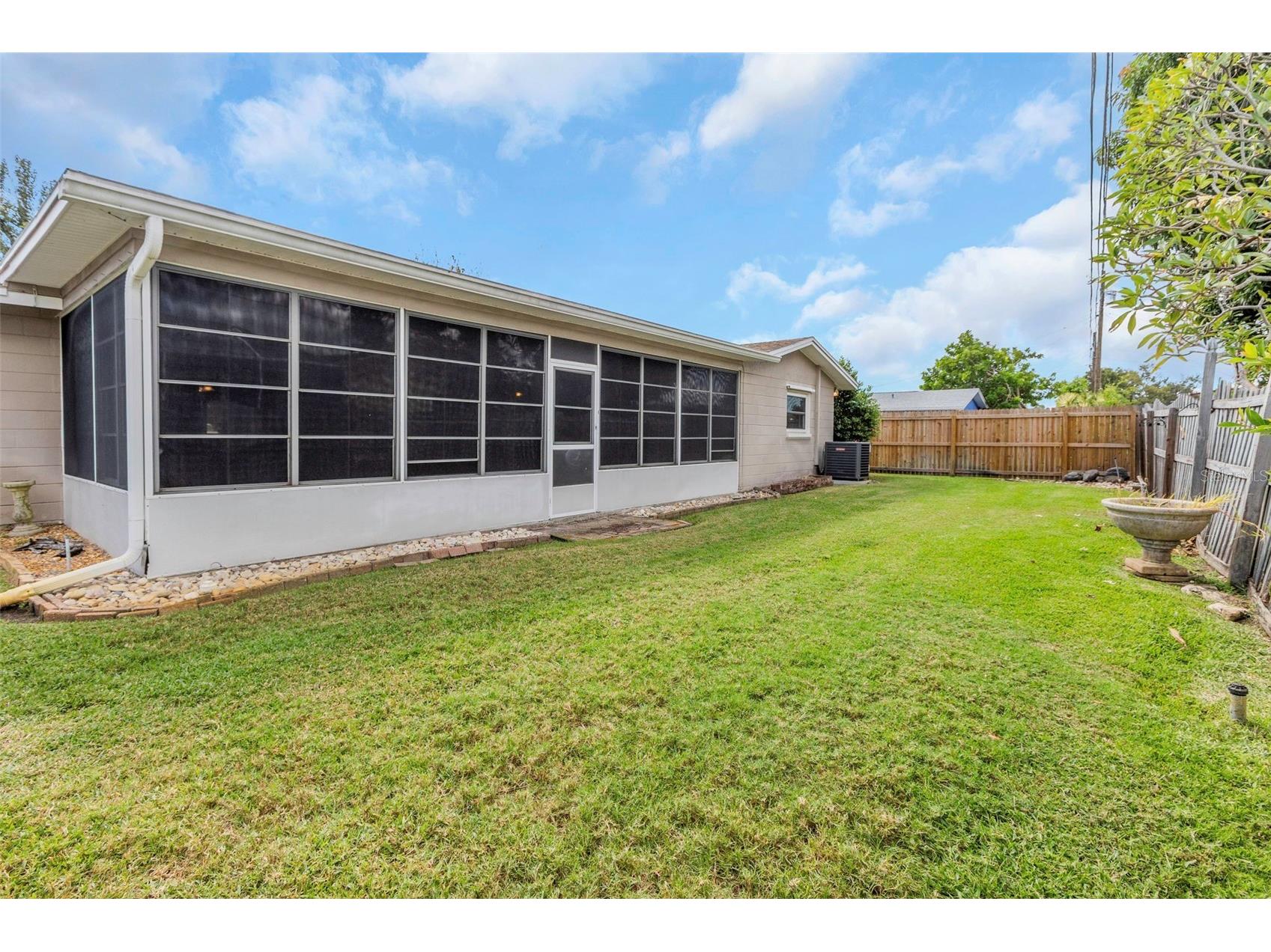 1773 63rd Avenue S Saint Petersburg FL 33712 TB8448778 image41