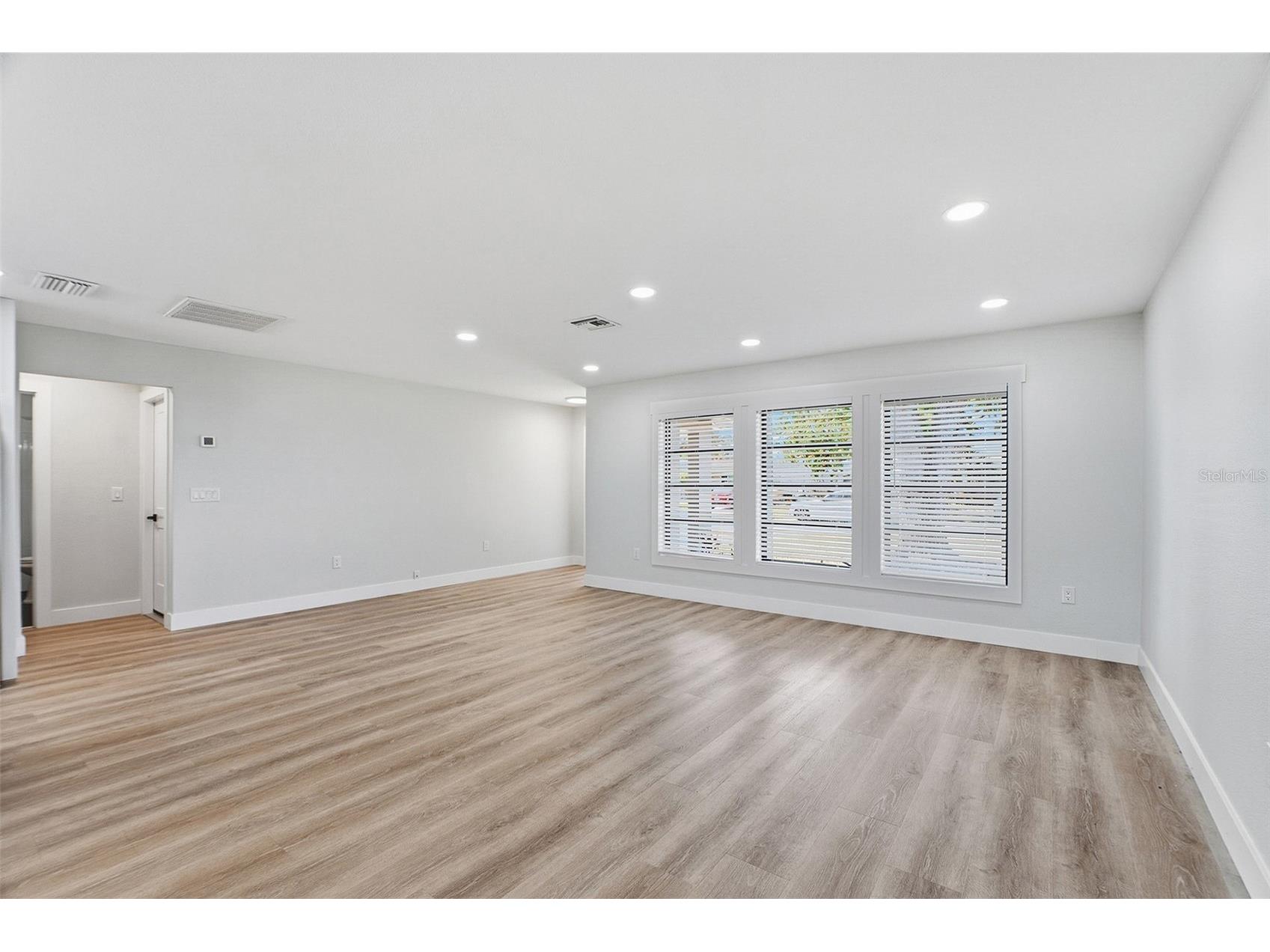 1773 Coconut Drive Venice FL 34293 C7520992 image5