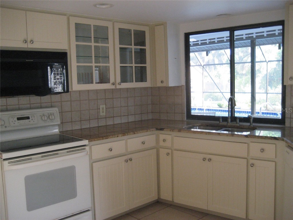 1773 Hudson Englewood FL 34223 N6140721 image2