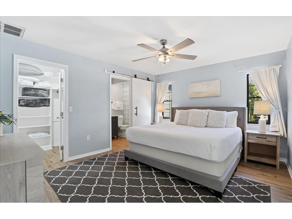 1773 Southwood Street Sarasota FL 34231 - PHILLIPPI CREEK A4677227 image15