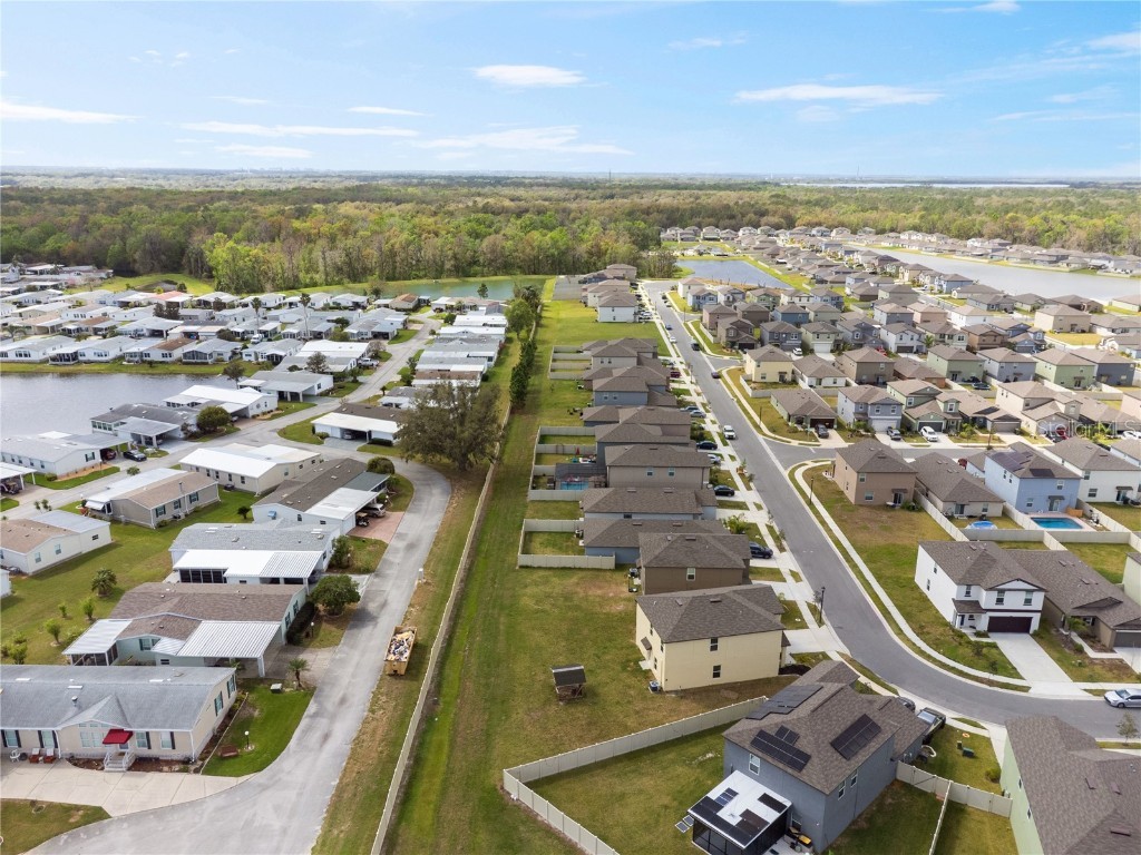 1773 Yellow Trail Lakeland FL 33801 TB8358803 image43