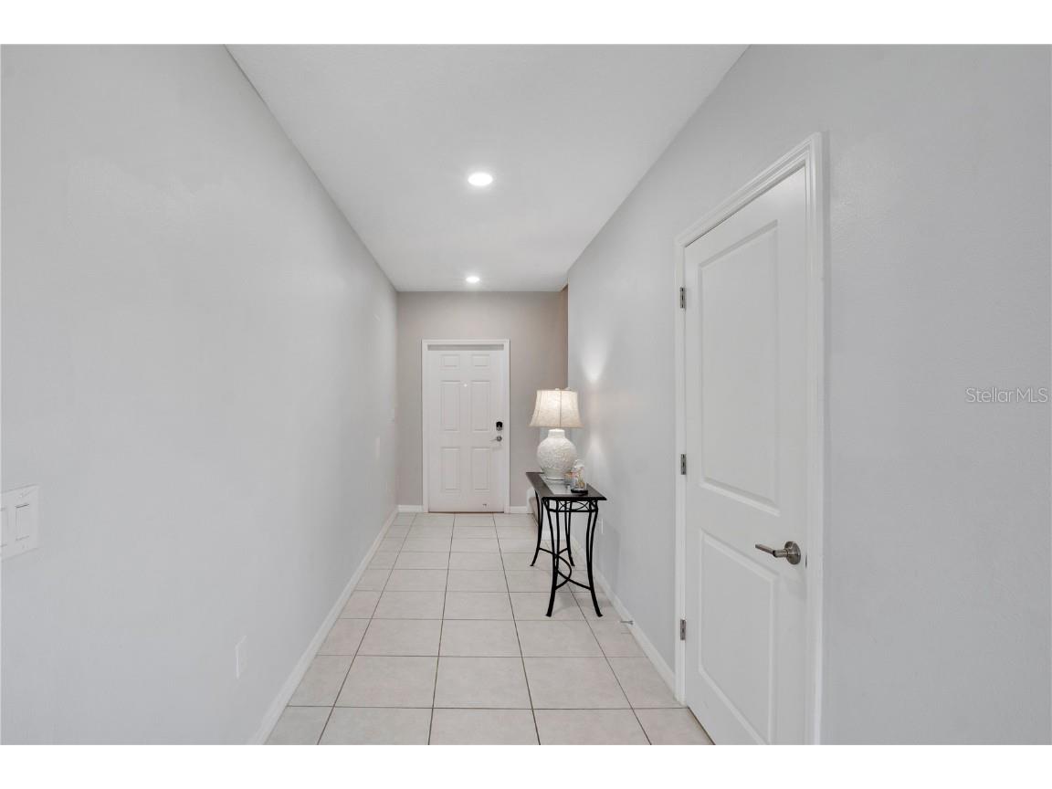 1773 Yellow Trail Lakeland FL 33801 TB8358803 image5