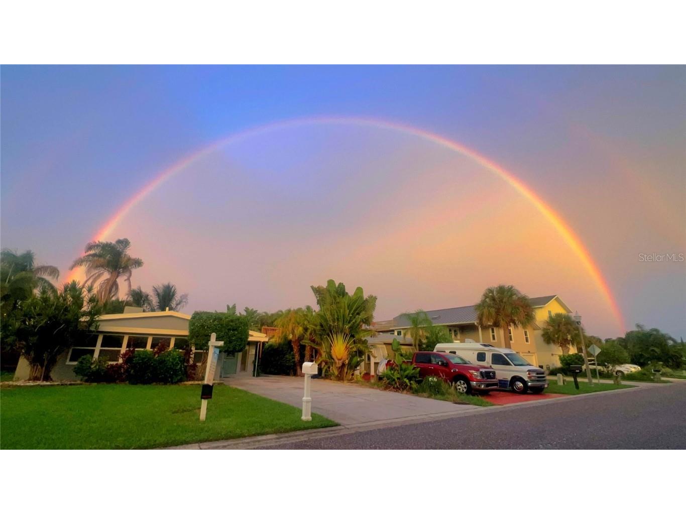 17733 1st Street E Redington Shores FL 33708 A4612177 image1