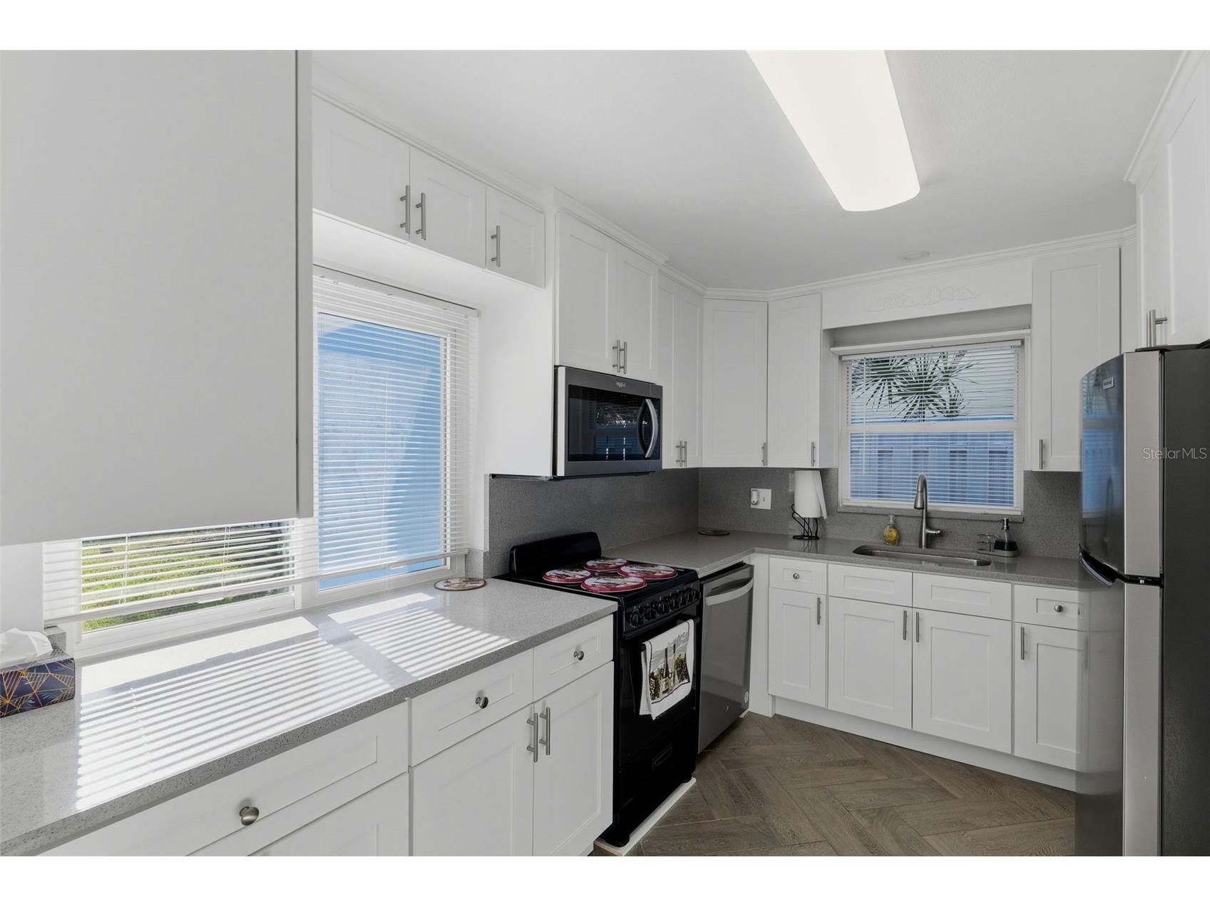 17734 1st Street E Redington Shores FL 33708 TB8499518 image12