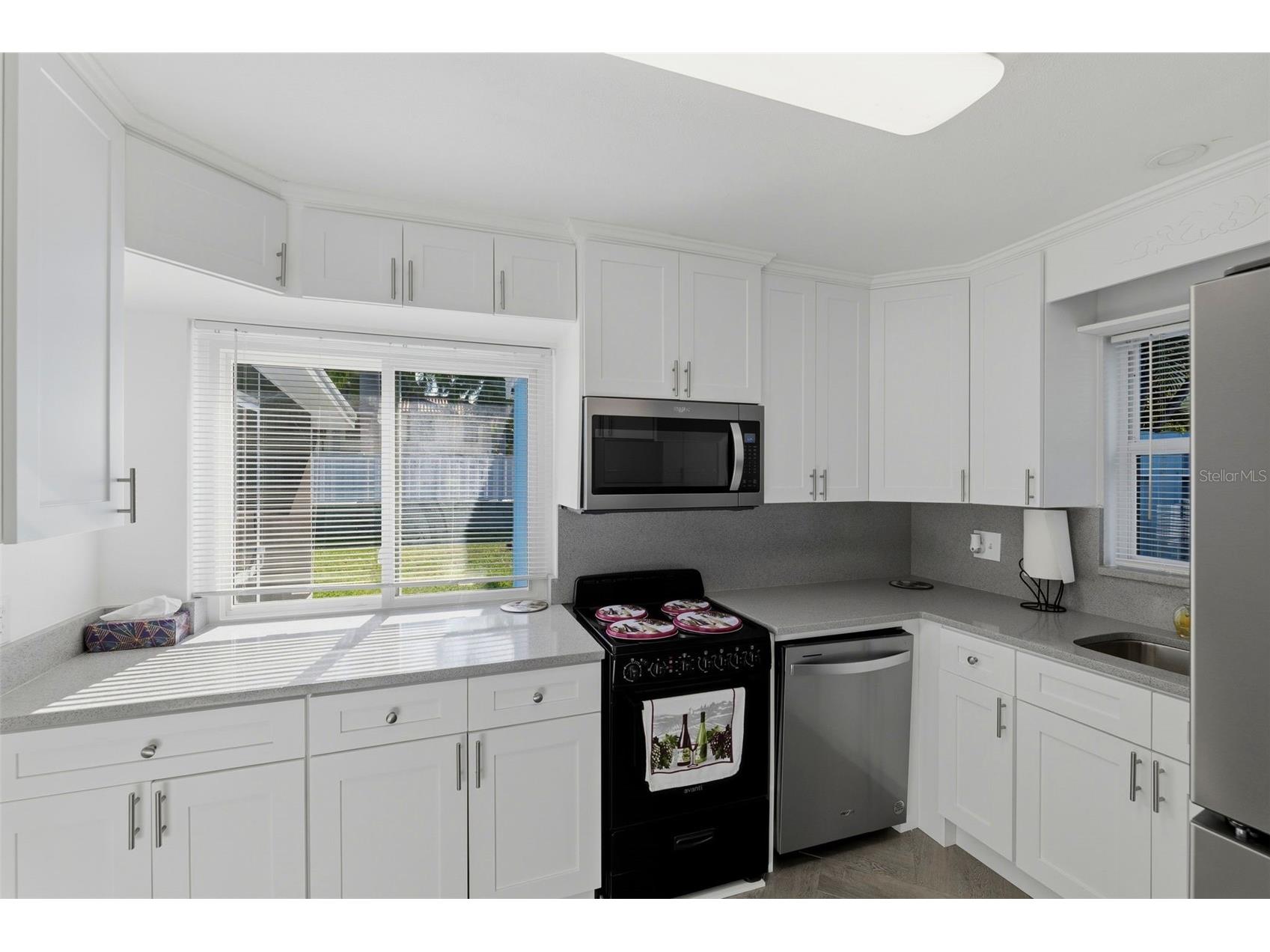 17734 1st Street E Redington Shores FL 33708 TB8499518 image13