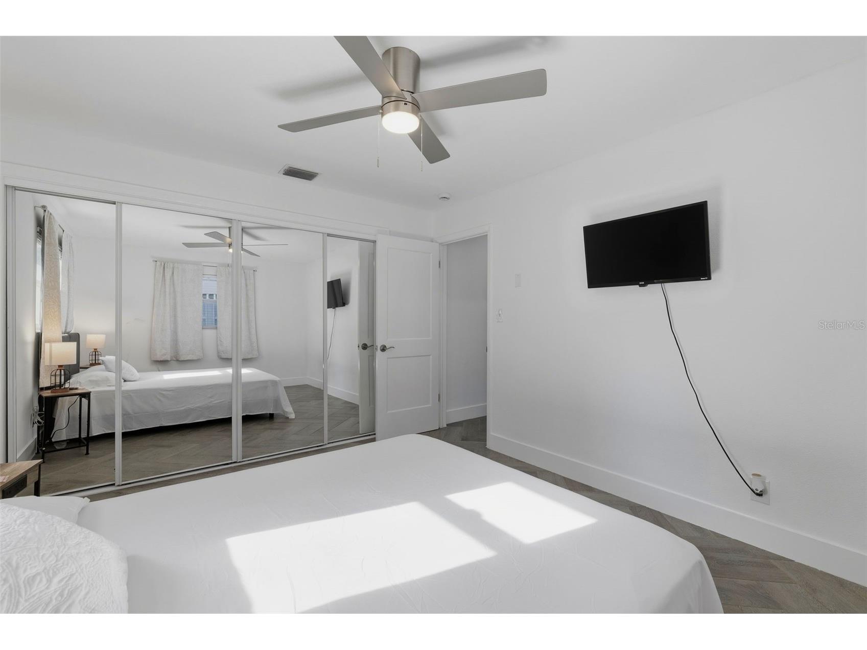 17734 1st Street E Redington Shores FL 33708 TB8499518 image20