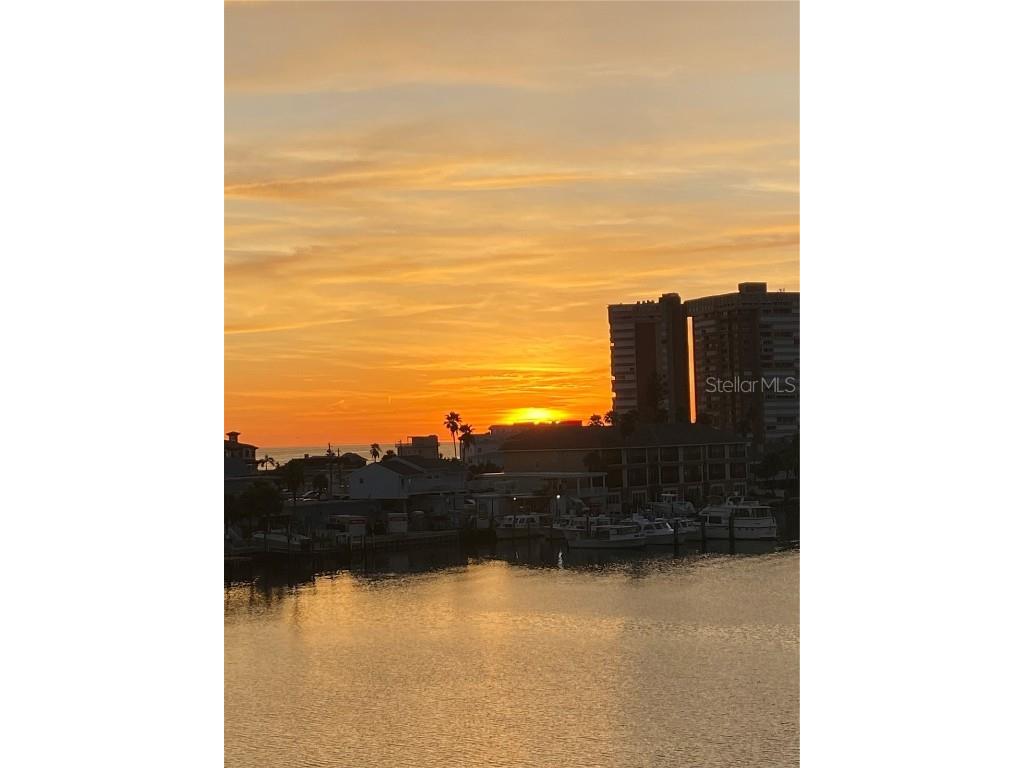 17735 Gulf Boulevard #405 Redington Shores FL 33708 TB8417488 image10