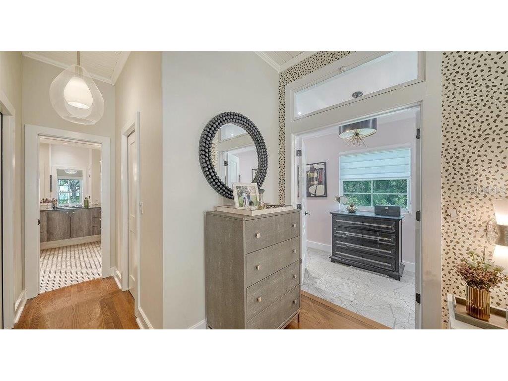 1774 Cherokee Drive Sarasota FL 34239 A4669184 image16