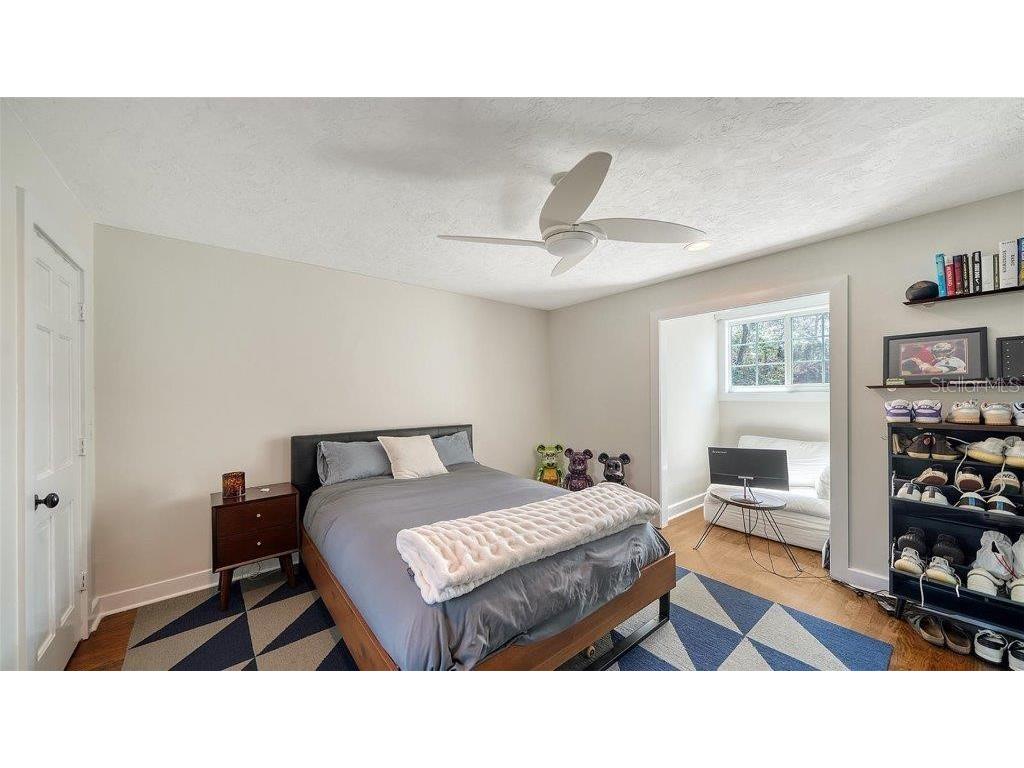 1774 Cherokee Drive Sarasota FL 34239 A4669184 image24