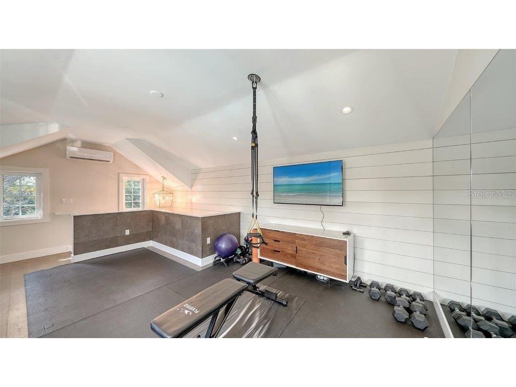 1774 Cherokee Drive Sarasota FL 34239 A4669184 image32