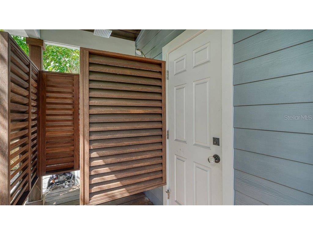 1774 Cherokee Drive Sarasota FL 34239 A4669184 image36