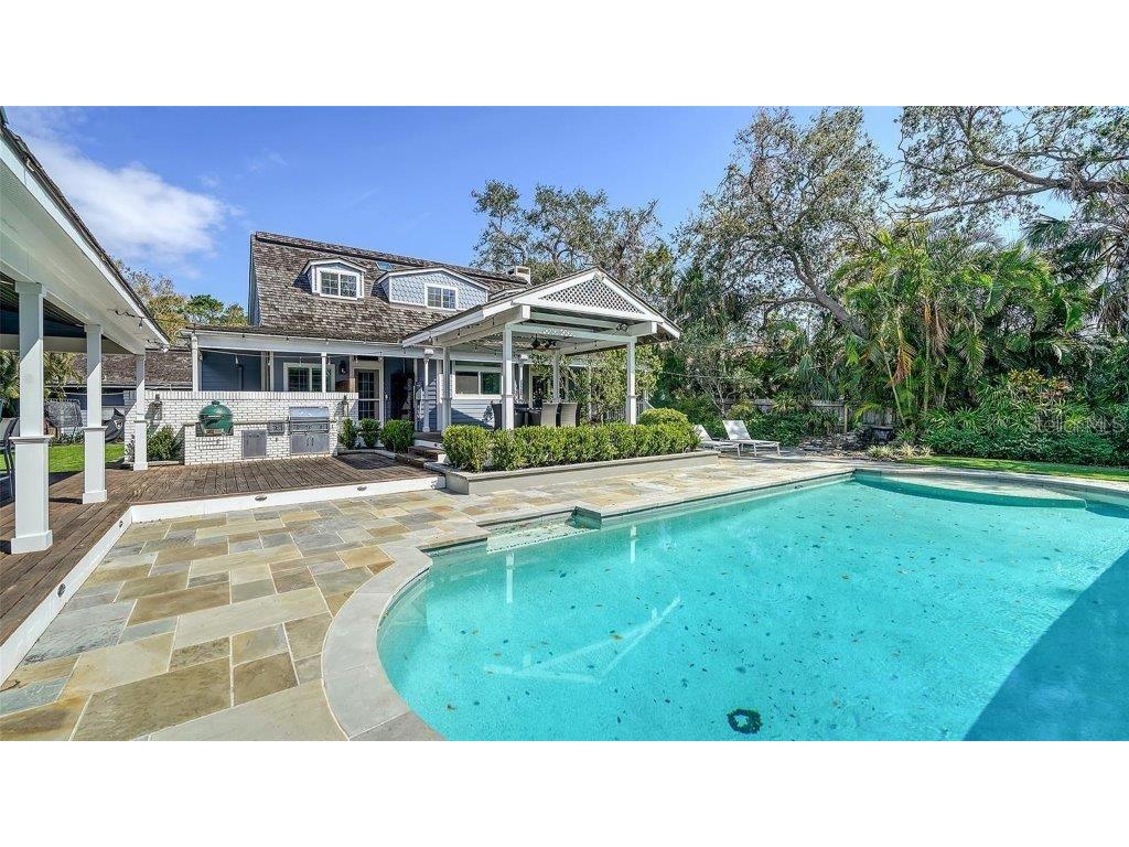 1774 Cherokee Drive Sarasota FL 34239 A4669184 image40