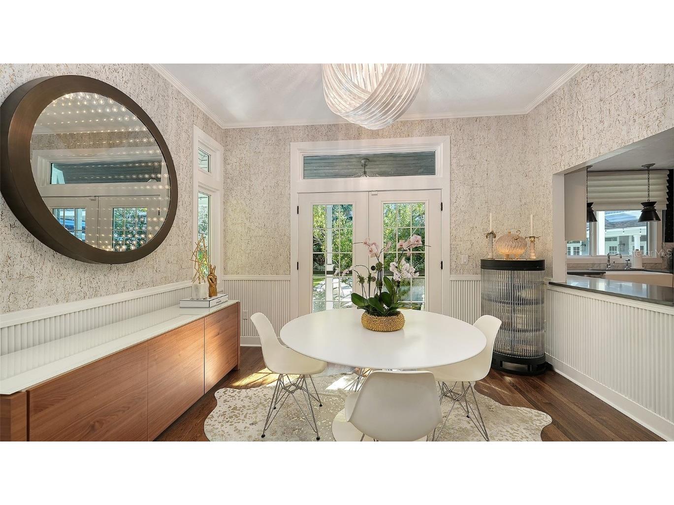 1774 Cherokee Drive Sarasota FL 34239 A4669184 image8