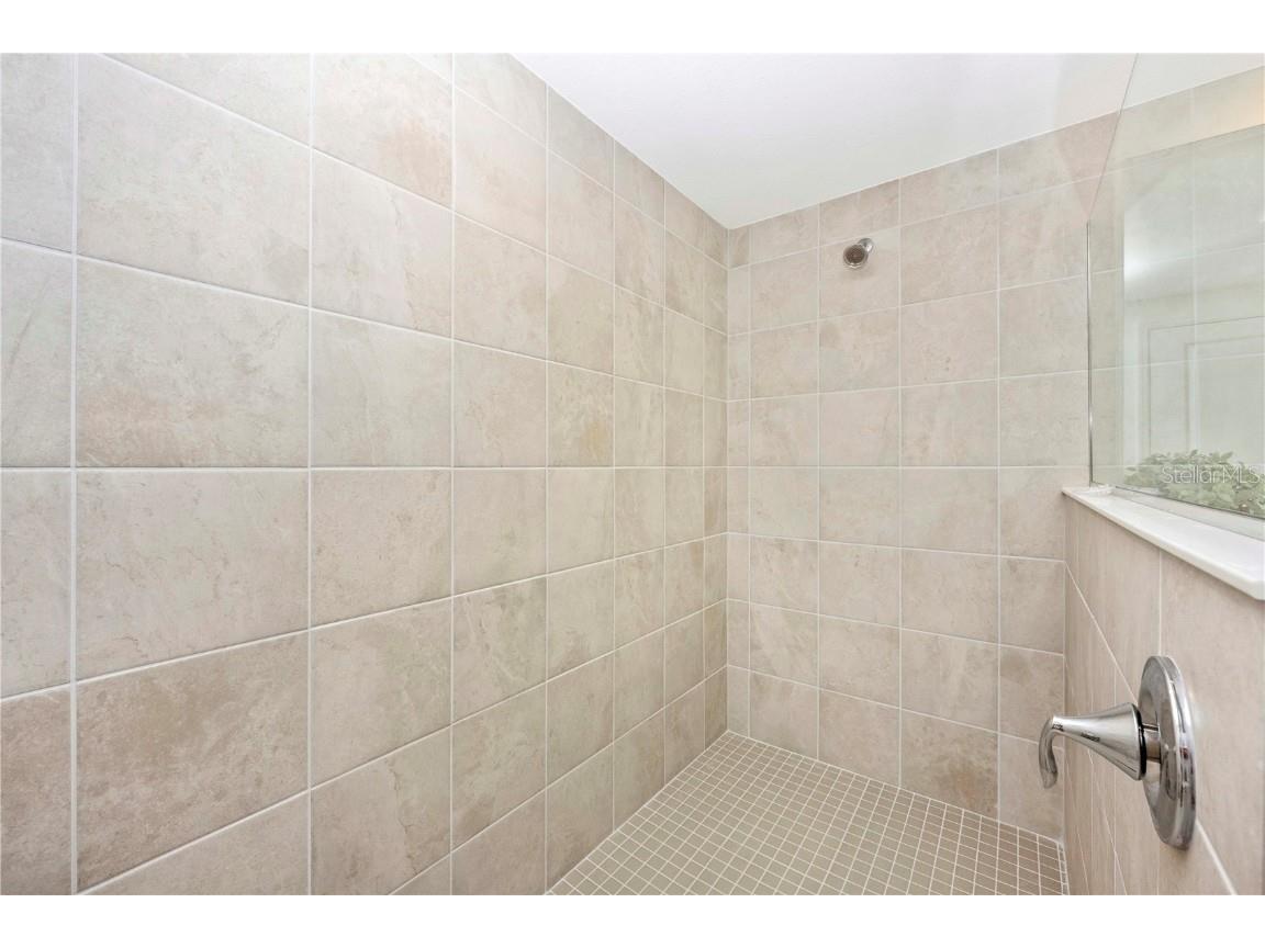 17740 Boracay Court #102 Venice FL 34293 N6139595 image25