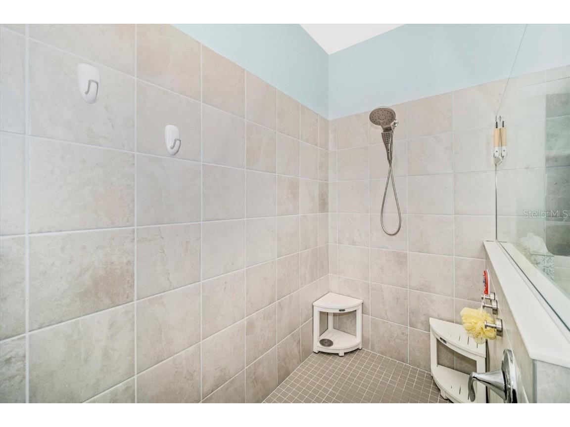 17740 Boracay Court #202 Venice FL 34293 N6141883 image31