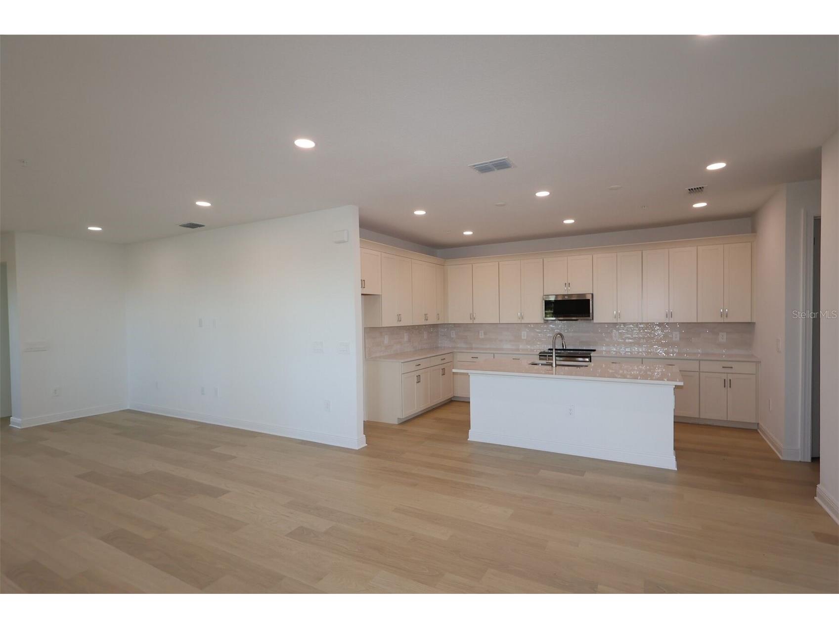 17742 Broadleaf Loop Venice FL 34293 R4910078 image5