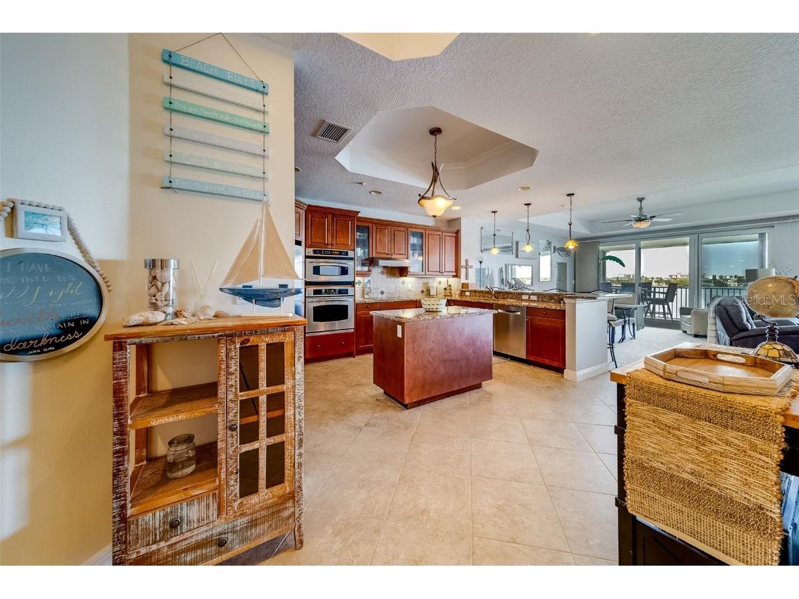 17745 Gulf Boulevard #303 Redington Shores FL 33708 TB8358958 image11