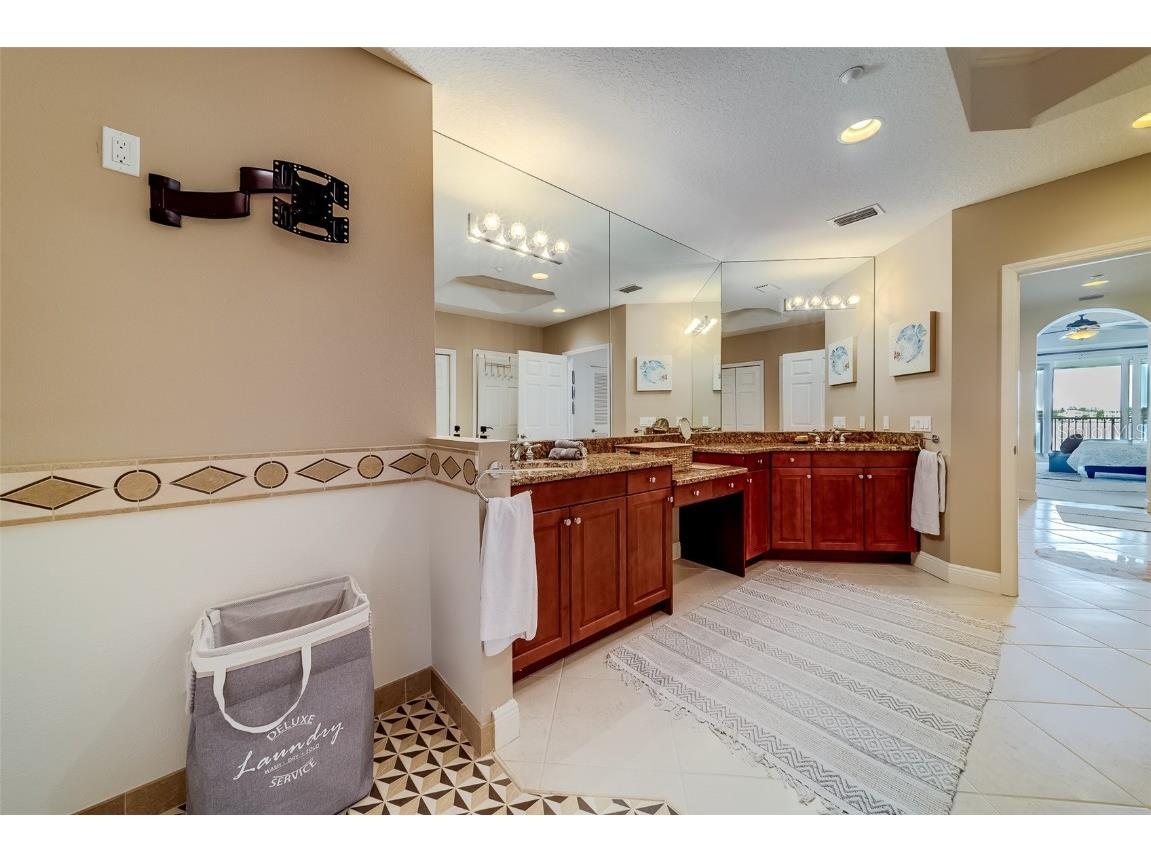 17745 Gulf Boulevard #303 Redington Shores FL 33708 TB8358958 image35
