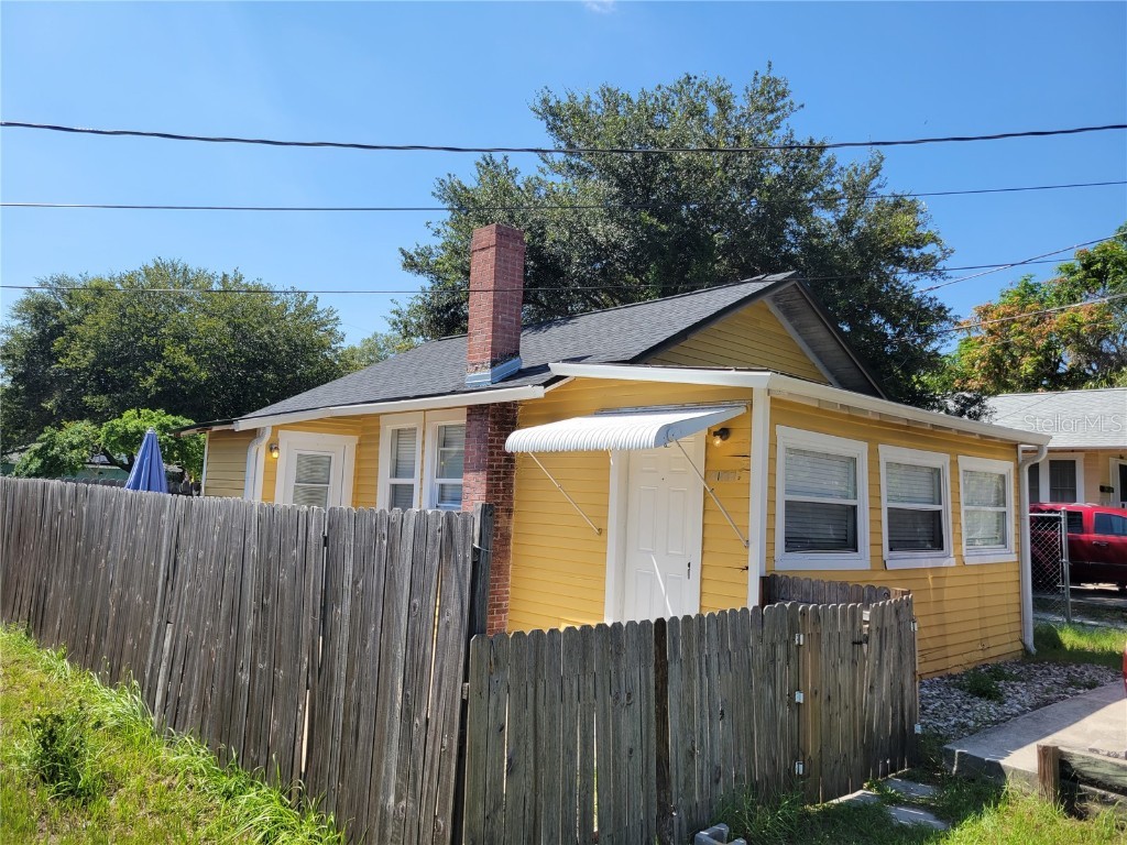 1775 41st Street S Saint Petersburg FL 33711 U8211916 image1