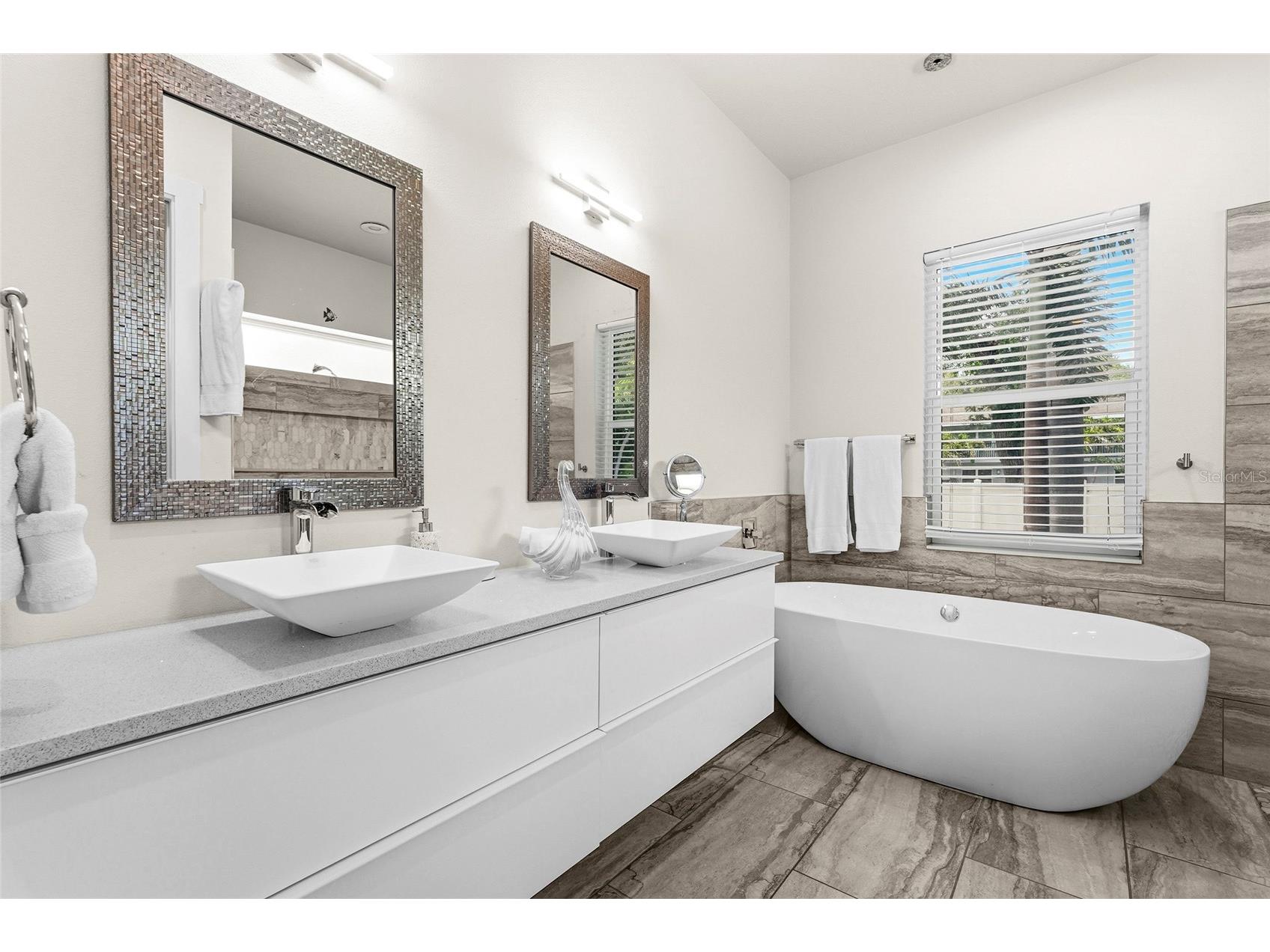 1775 7th Street Sarasota FL 34236 A4692920 image10