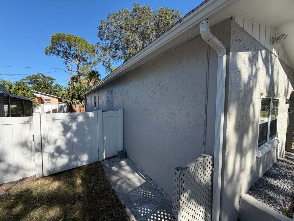 1775 New Hampshire Avenue NE Saint Petersburg FL 33703 O6360587 image4