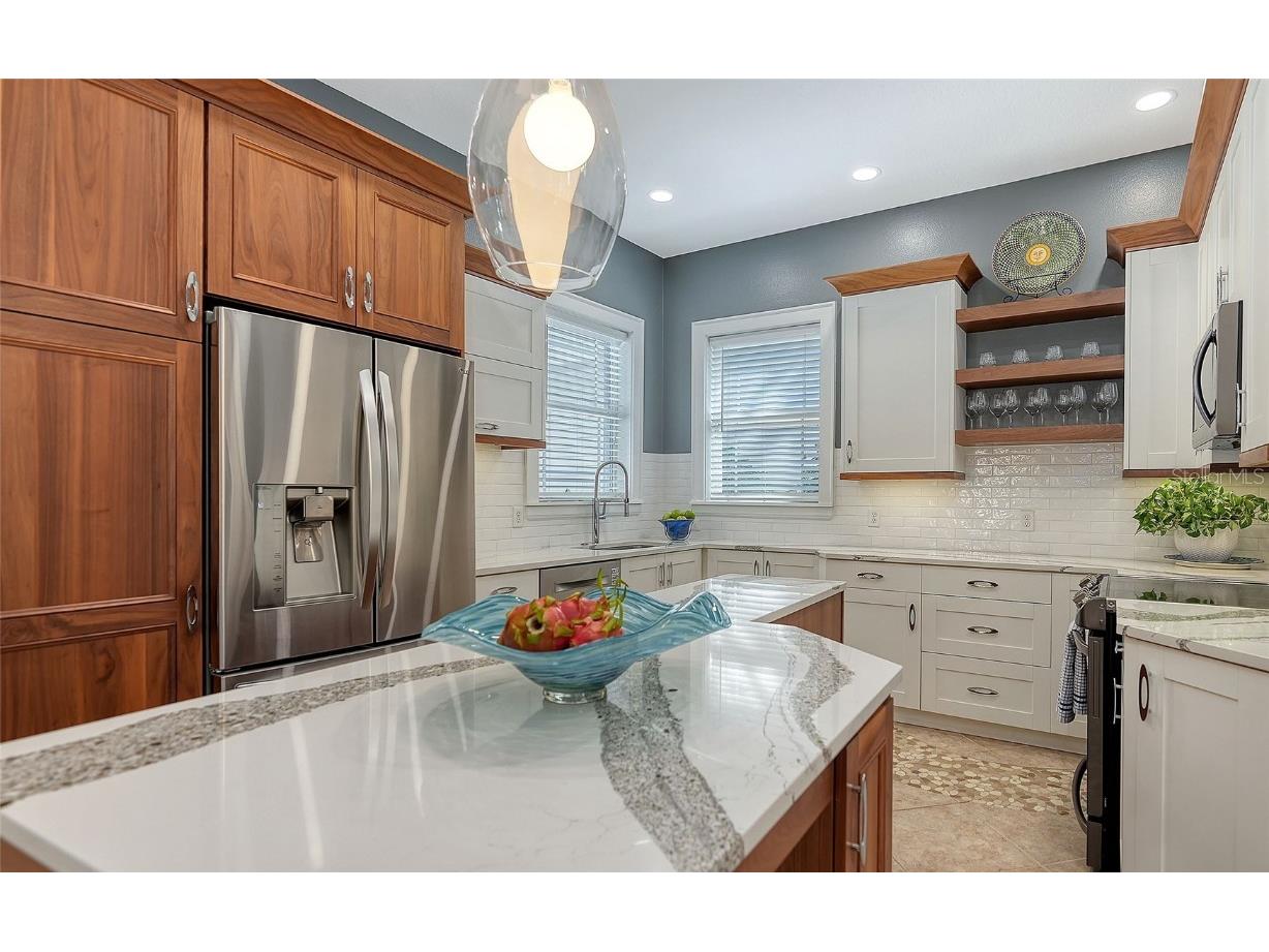 1775 Stapleton Street Sarasota FL 34239 A4670359 image16