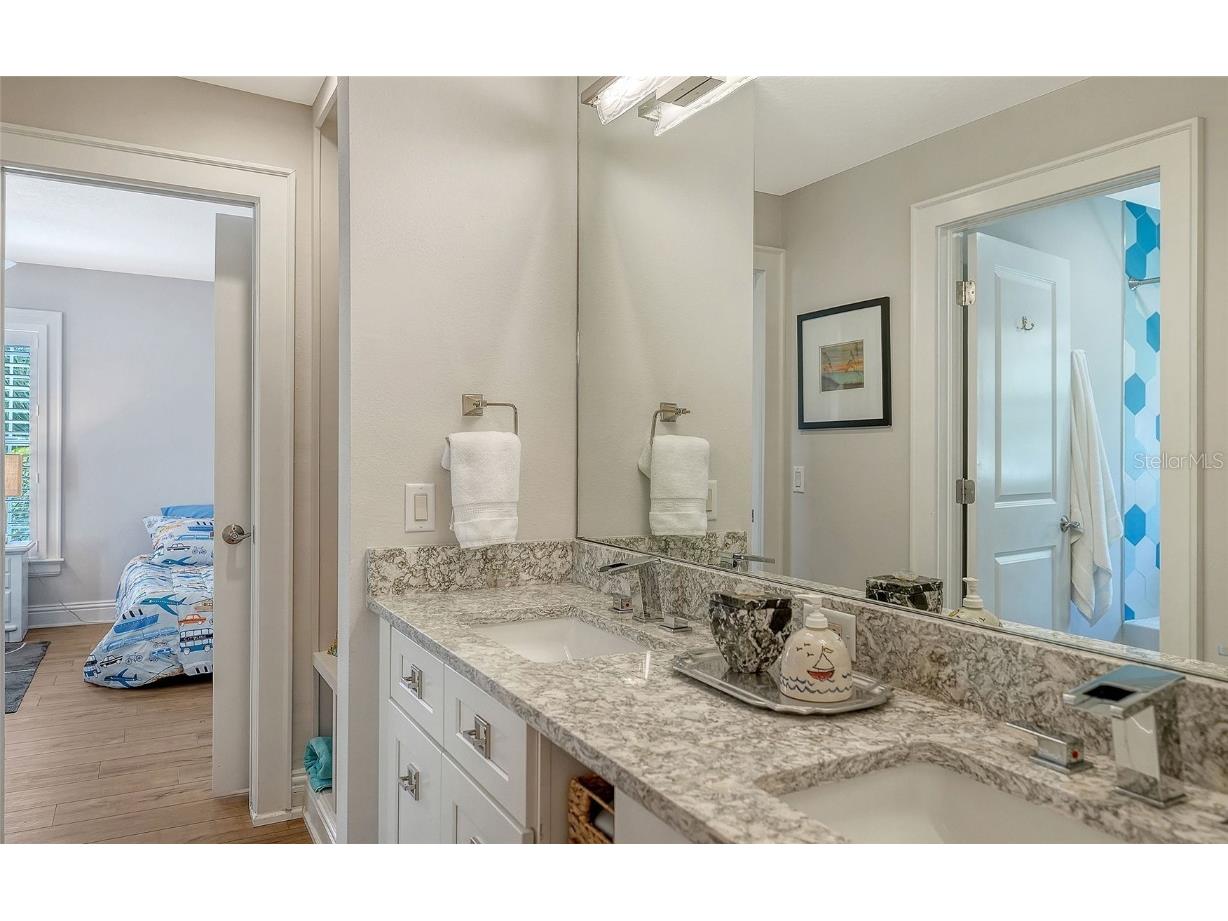 1775 Stapleton Street Sarasota FL 34239 A4670359 image27