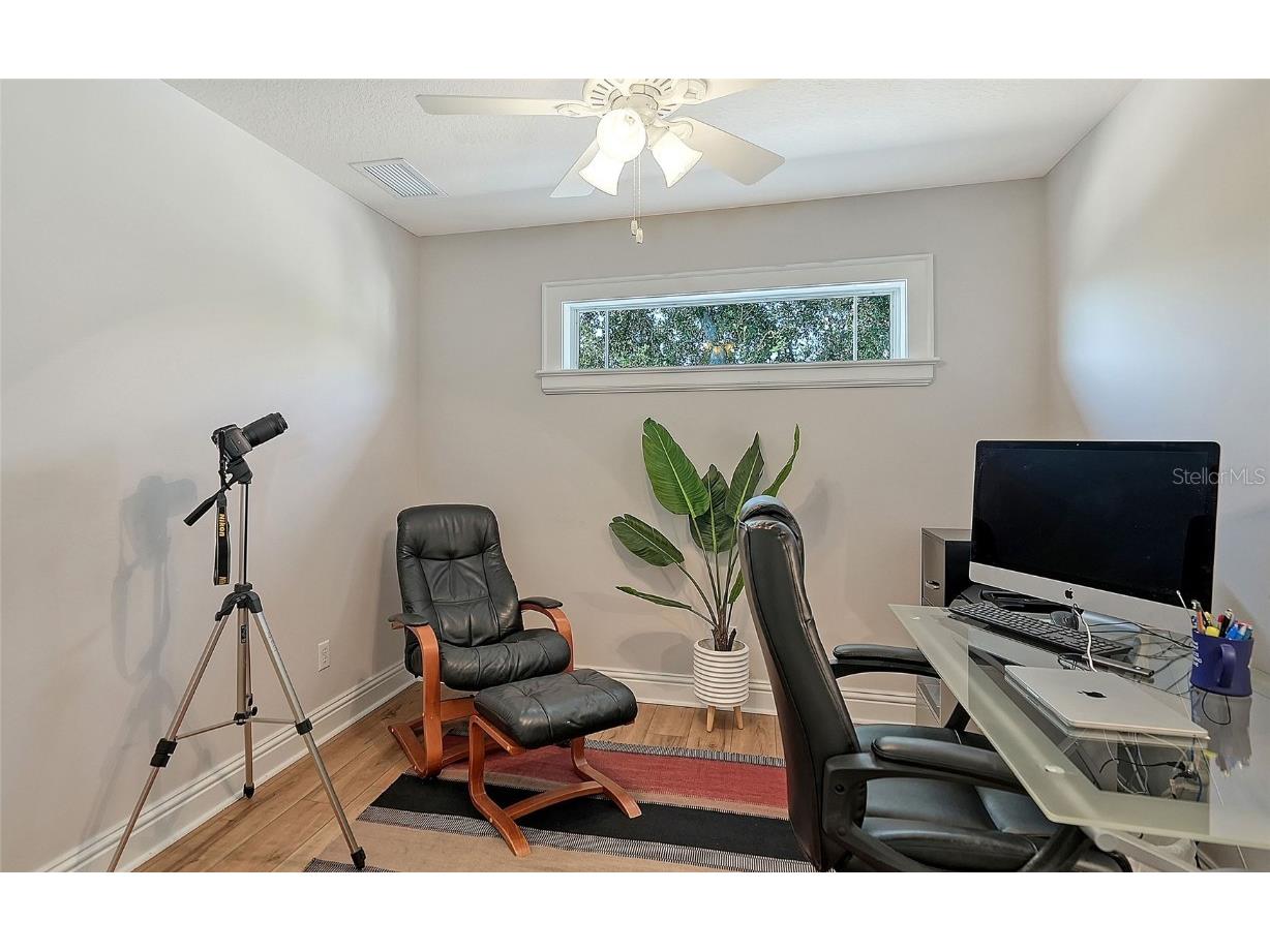 1775 Stapleton Street Sarasota FL 34239 A4670359 image31