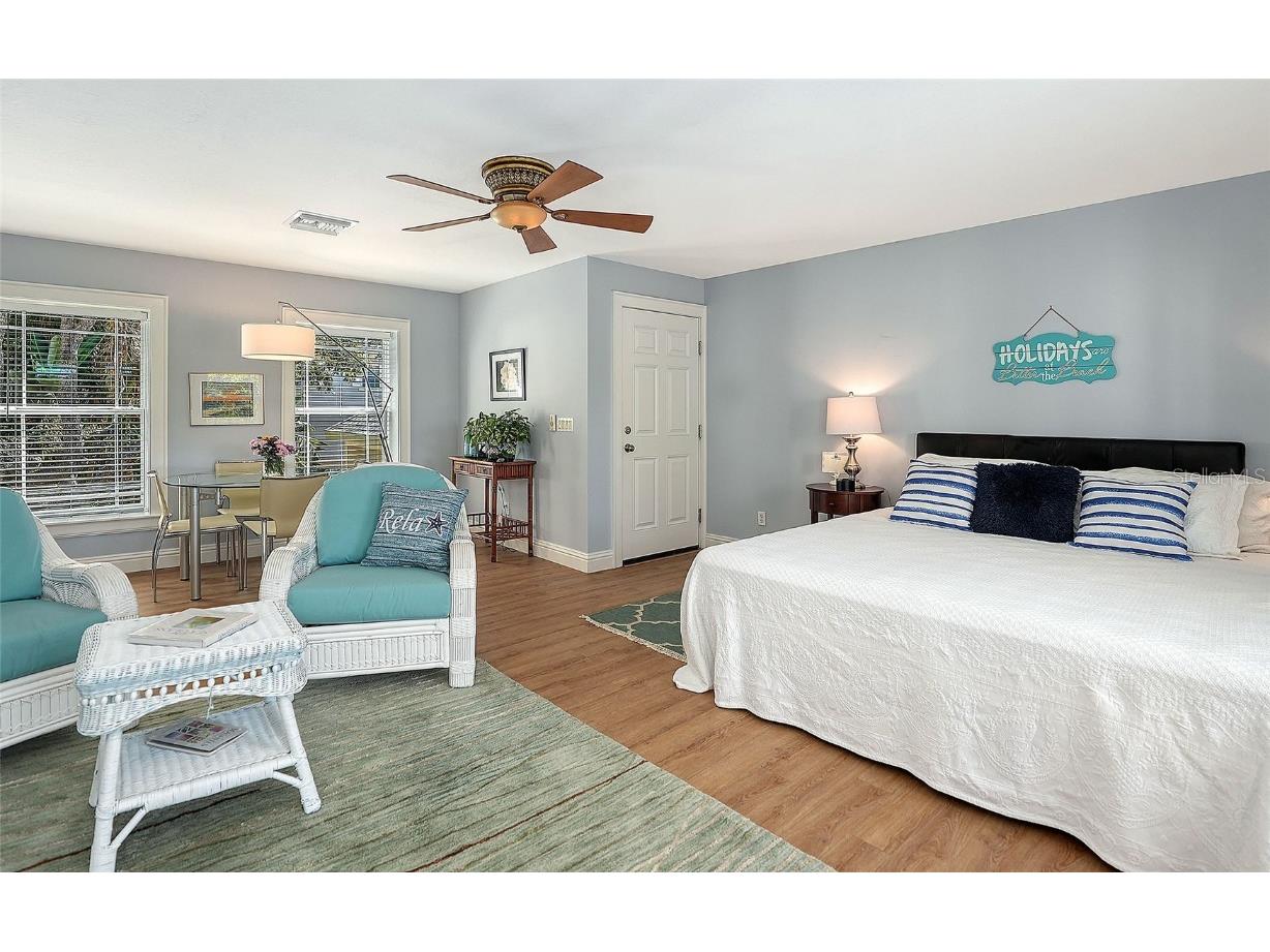 1775 Stapleton Street Sarasota FL 34239 A4670359 image36