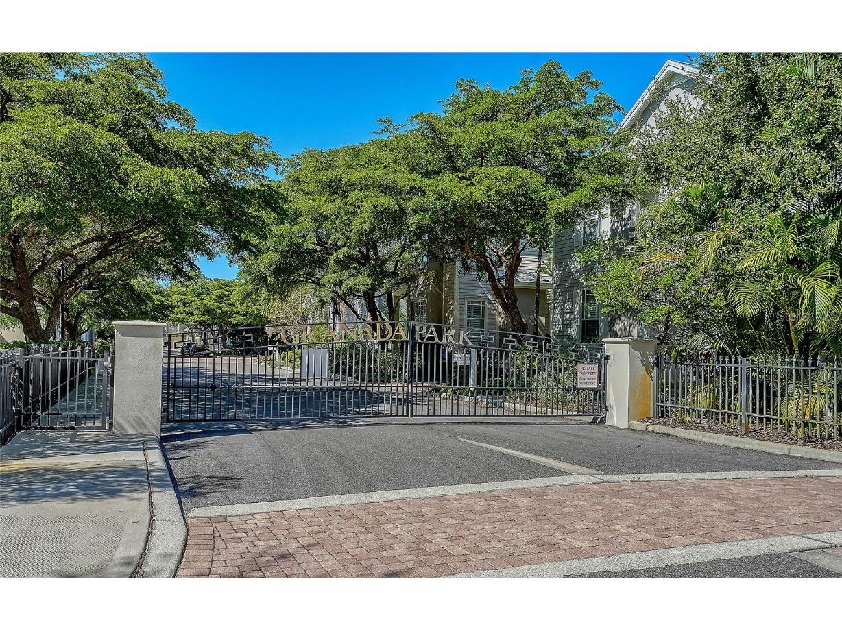 1775 Stapleton Street Sarasota FL 34239 A4670359 image47