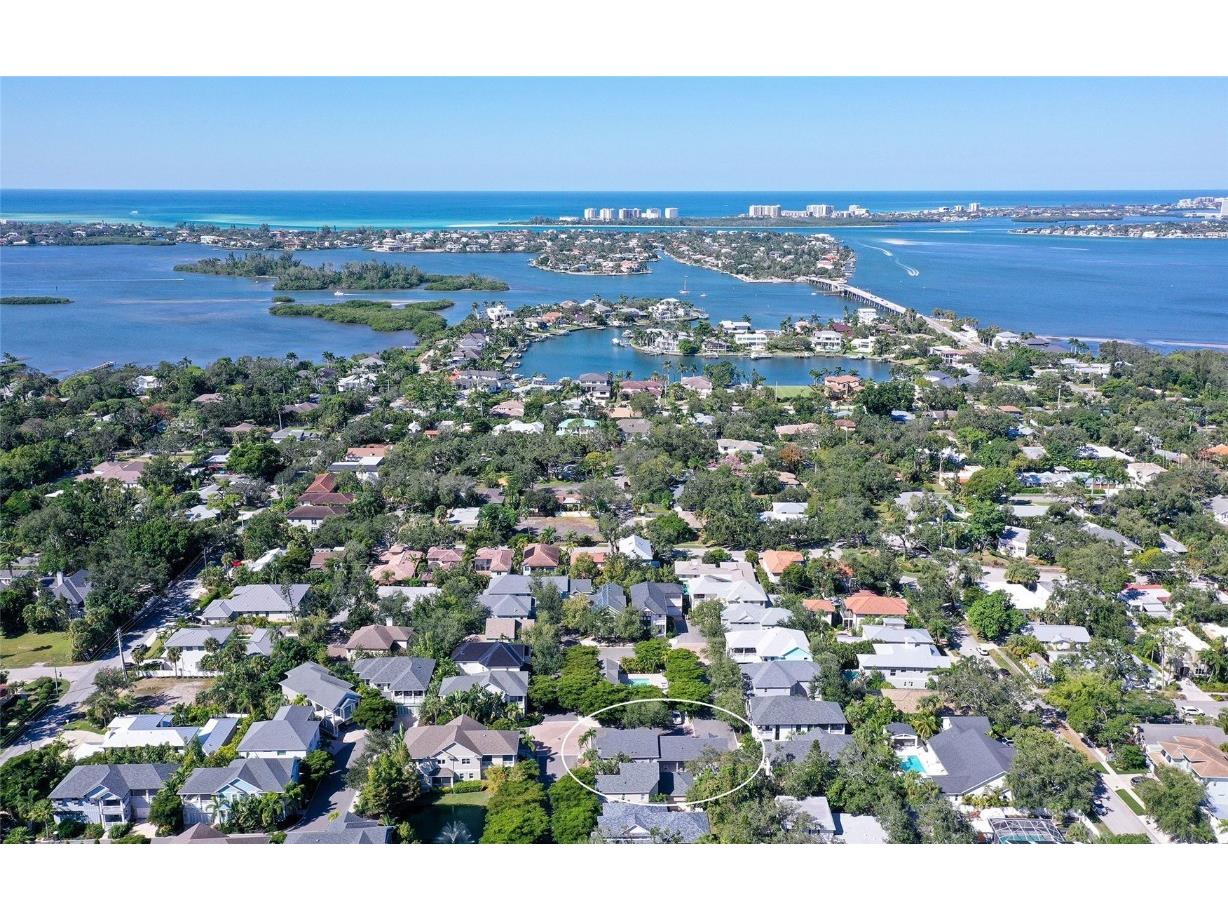 1775 Stapleton Street Sarasota FL 34239 A4670359 image51