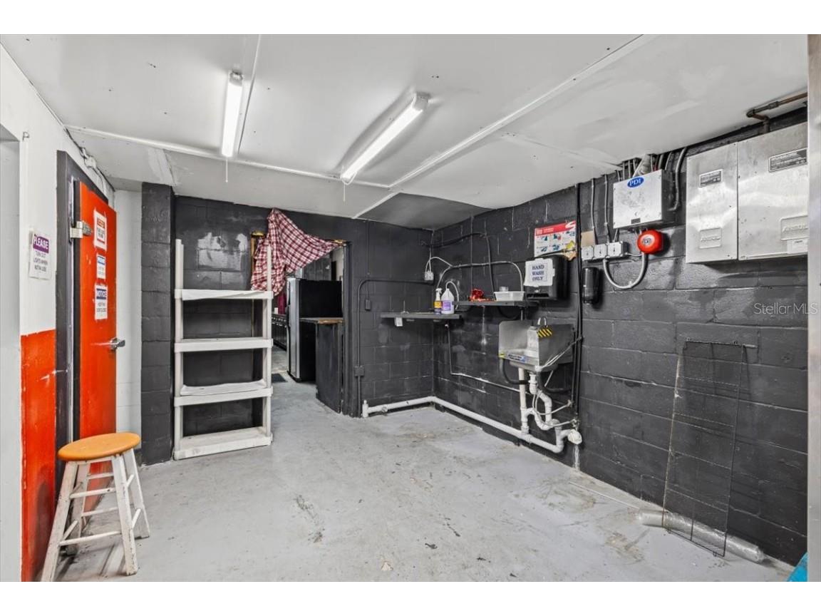 17751 NW Us Highway 19 Trenton FL 32693 W7880506 image17