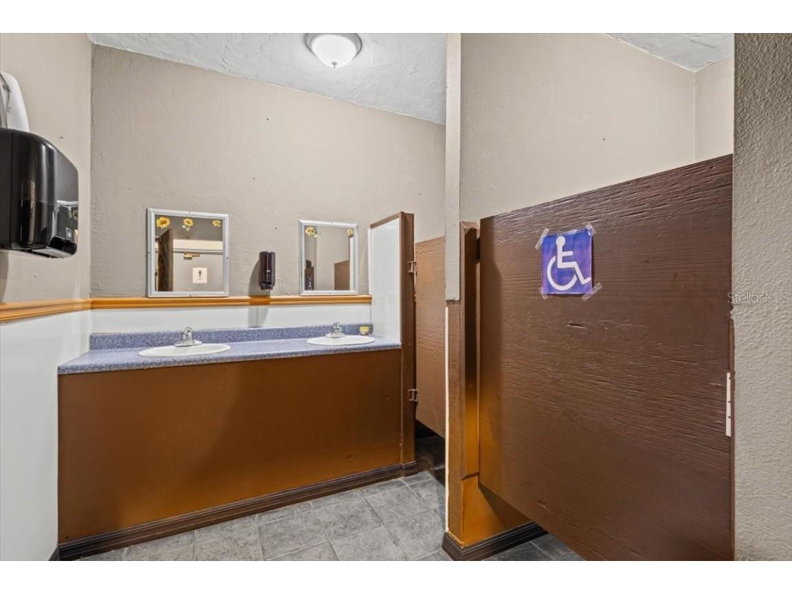 17751 NW Us Highway 19 Trenton FL 32693 W7880506 image23