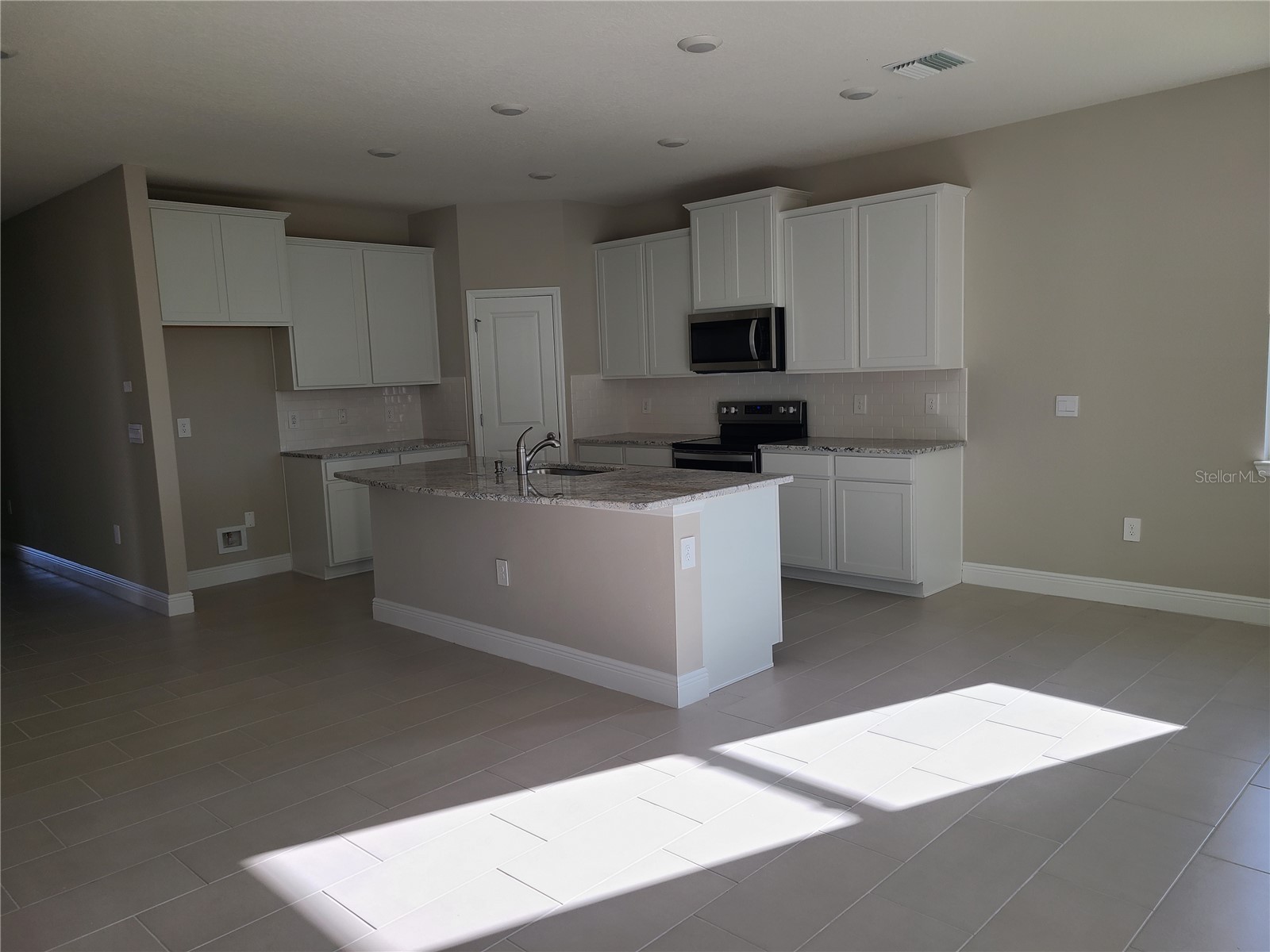 17758 Cantarina Cove Lakewood Ranch FL 34211 A4697858 image2
