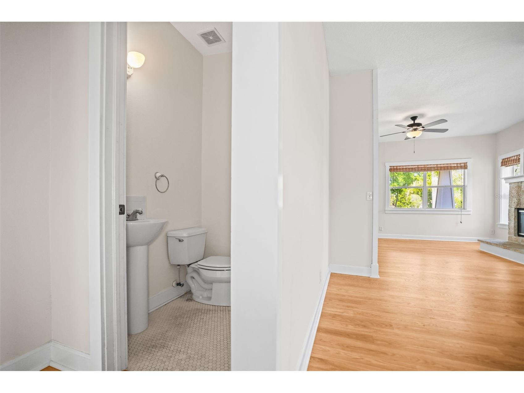 1777 Bayshore Boulevard Dunedin FL 34698 TB8491727 image17