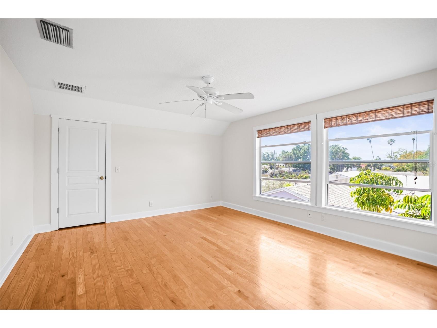 1777 Bayshore Boulevard Dunedin FL 34698 TB8491727 image28