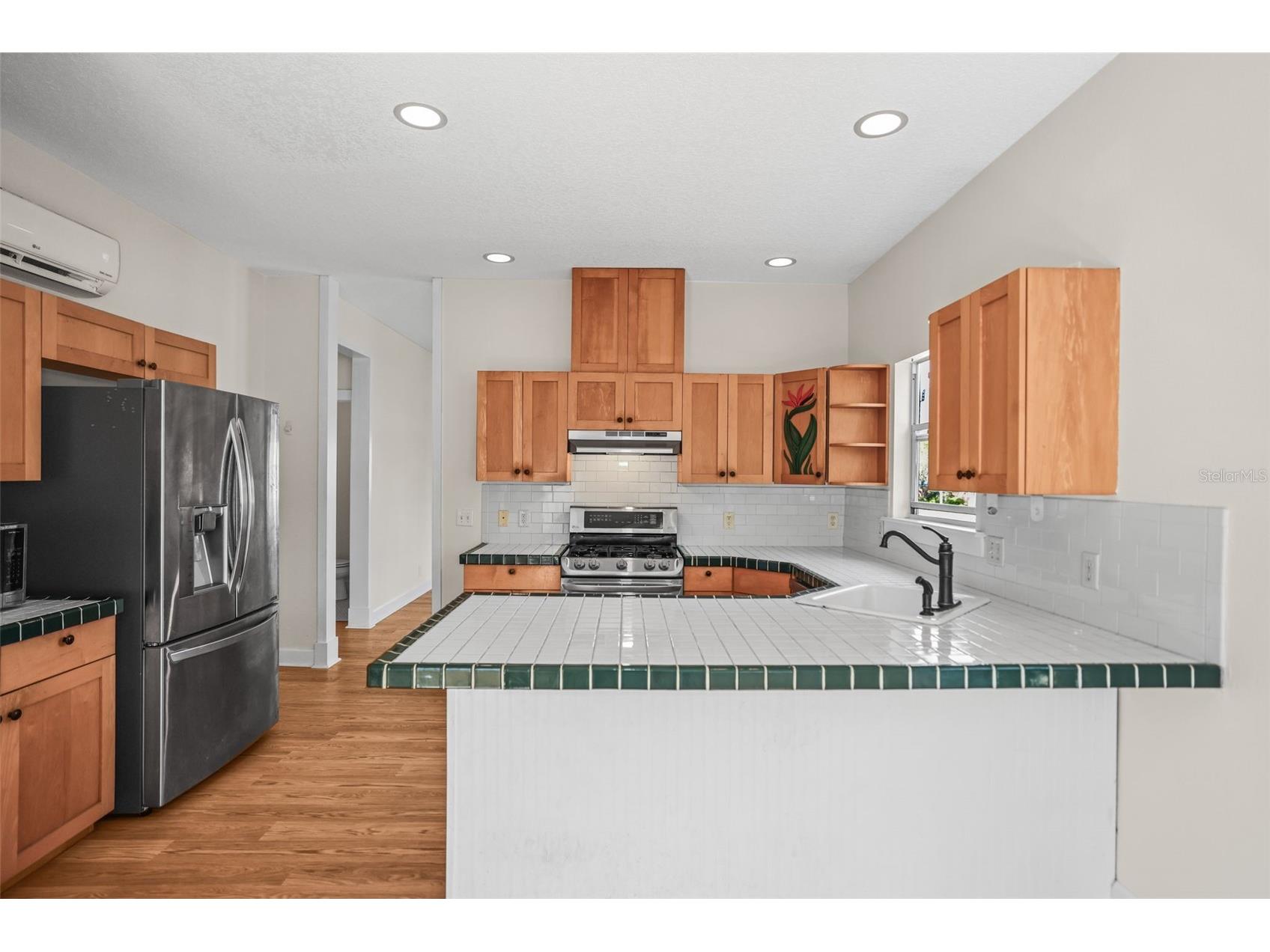 1777 Bayshore Boulevard Dunedin FL 34698 TB8491727 image4