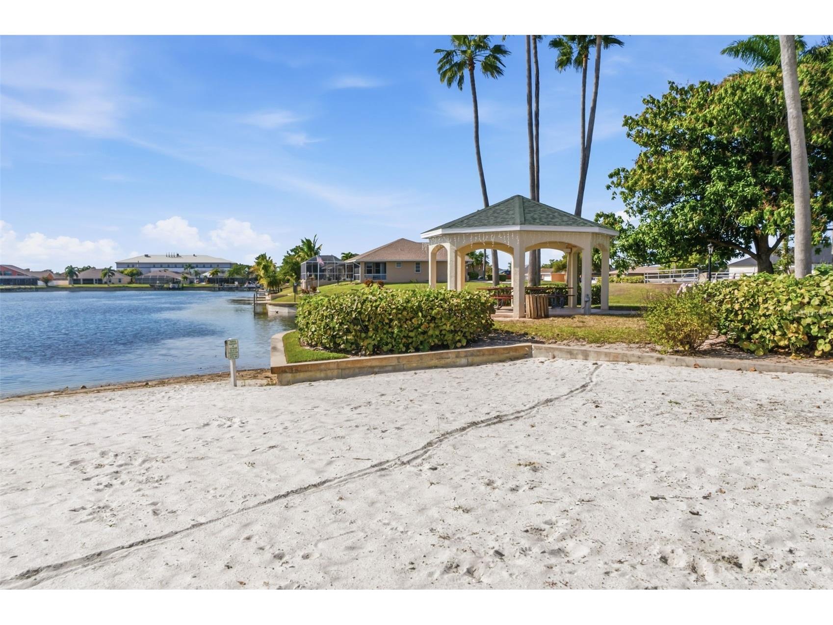 1777 Emerald Cove Circle Cape Coral FL 33991 A4680738 image39