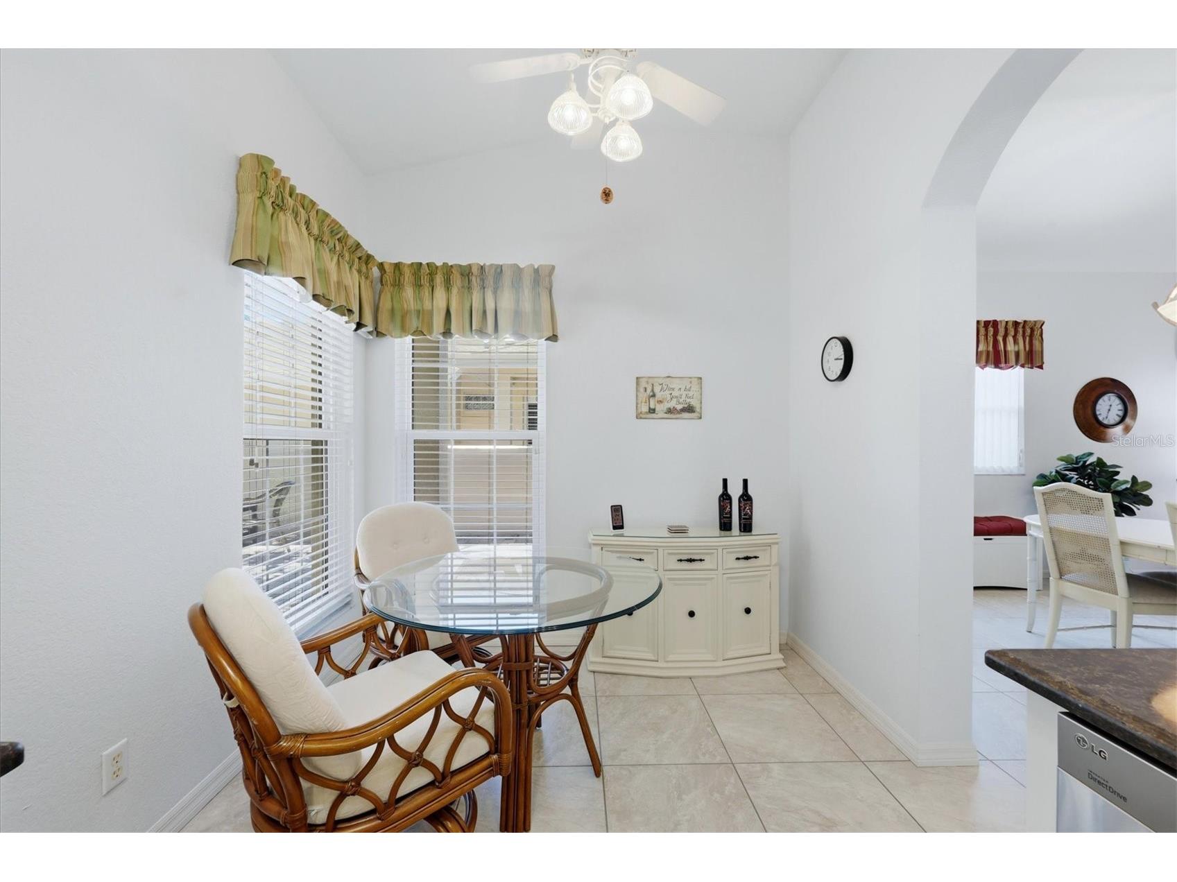 1777 Fountain View Circle Venice FL 34292 A4693689 image20
